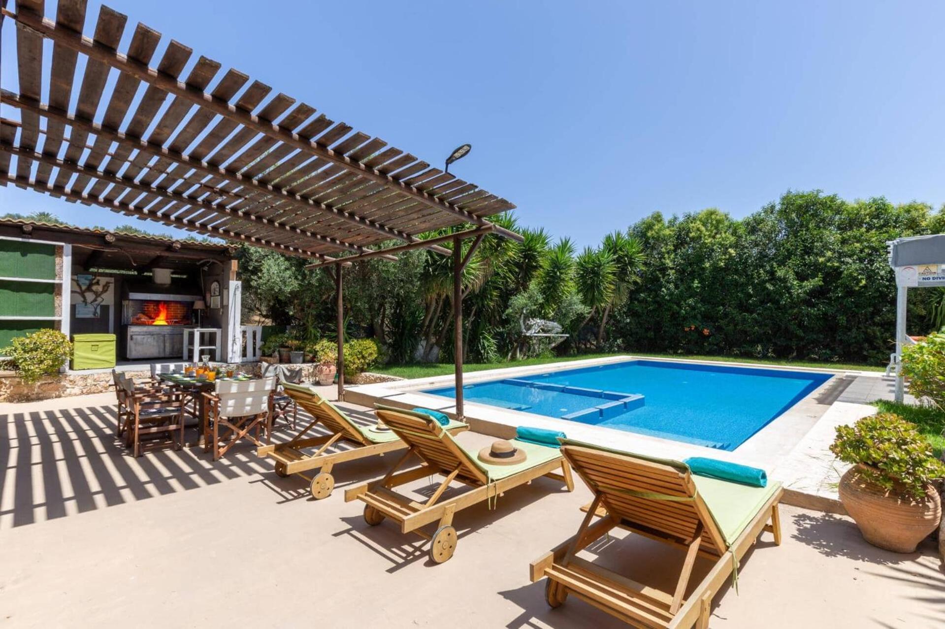 Villa Liostasi by Villa Plus view 4