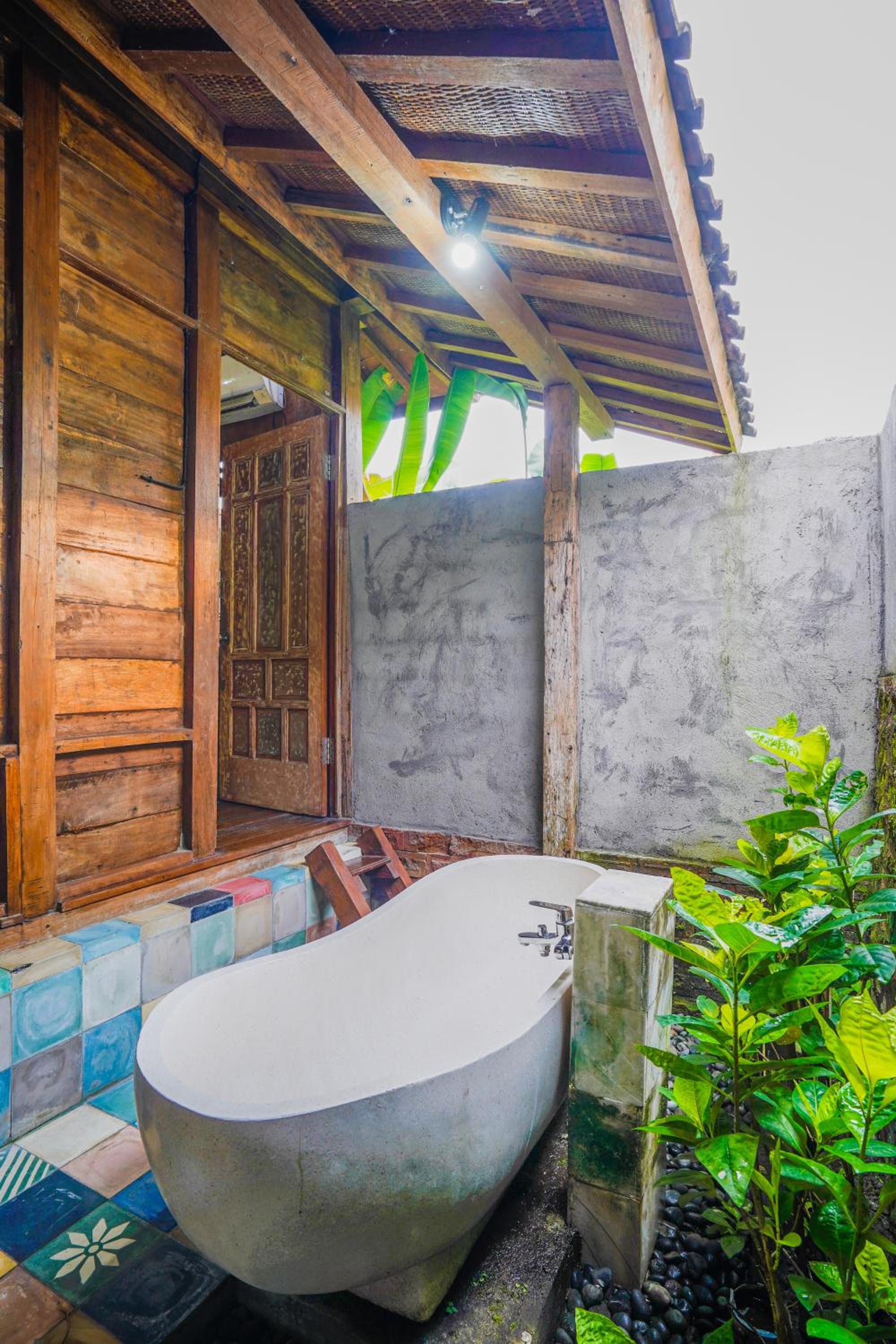 Ubud Sawah Scenery Villa and Homestay