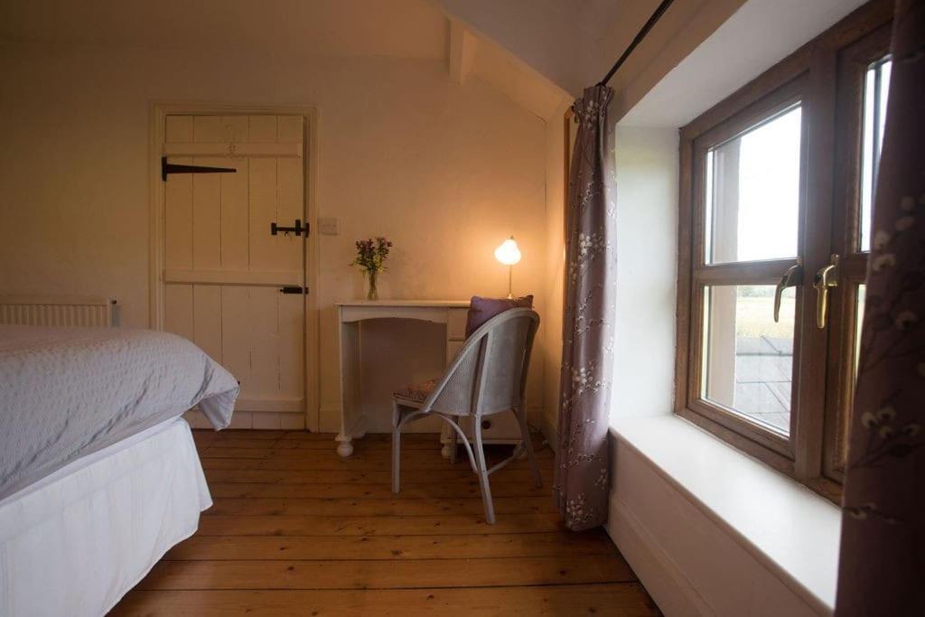 Perfect cottage retreat near the Brecon Beacons view 3