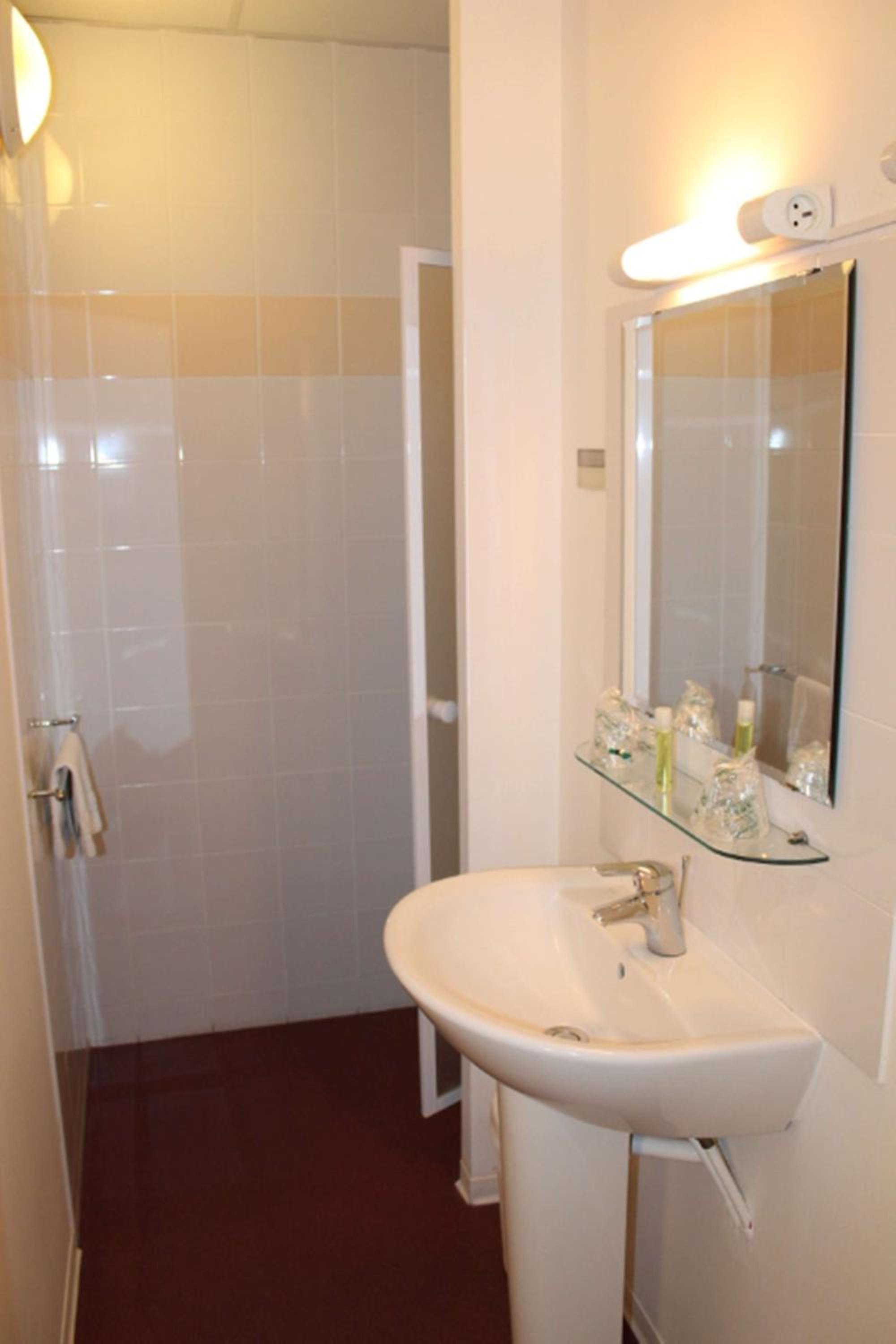 Brit Hotel MOTEL - Lyon L'Arbresle, photo 9