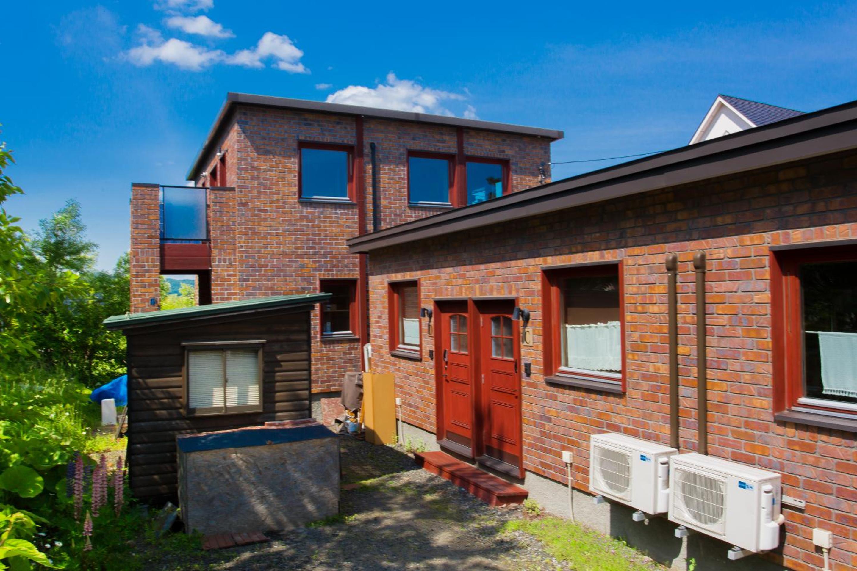 Brick House Furano