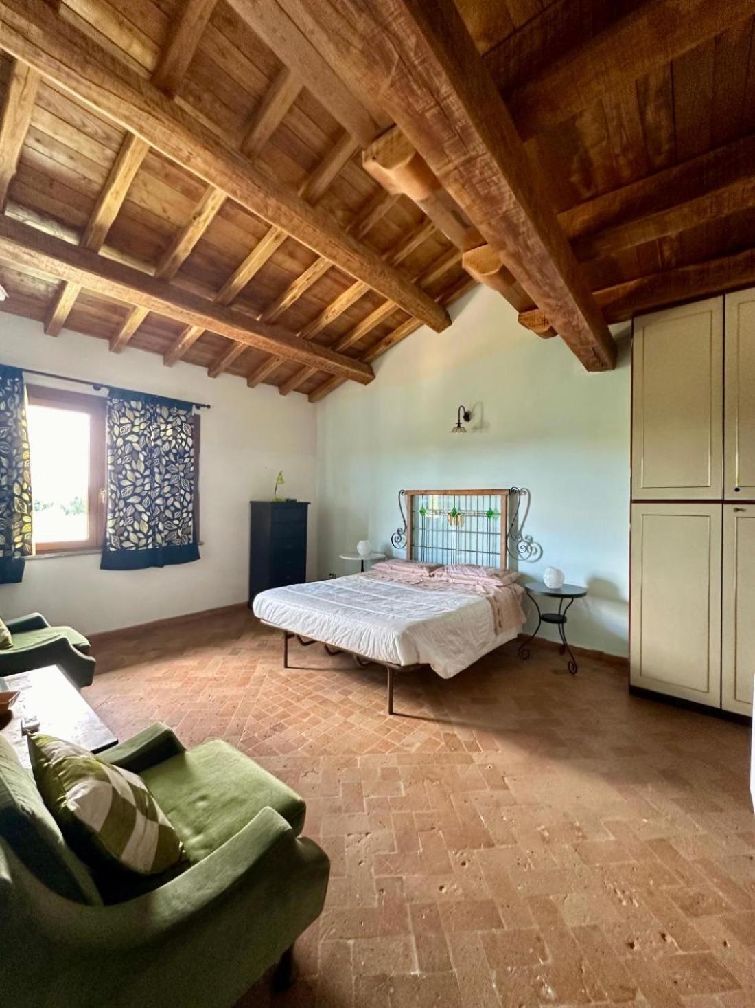 Room in Lodge - BB Love - Country House, Room Rent- Roma