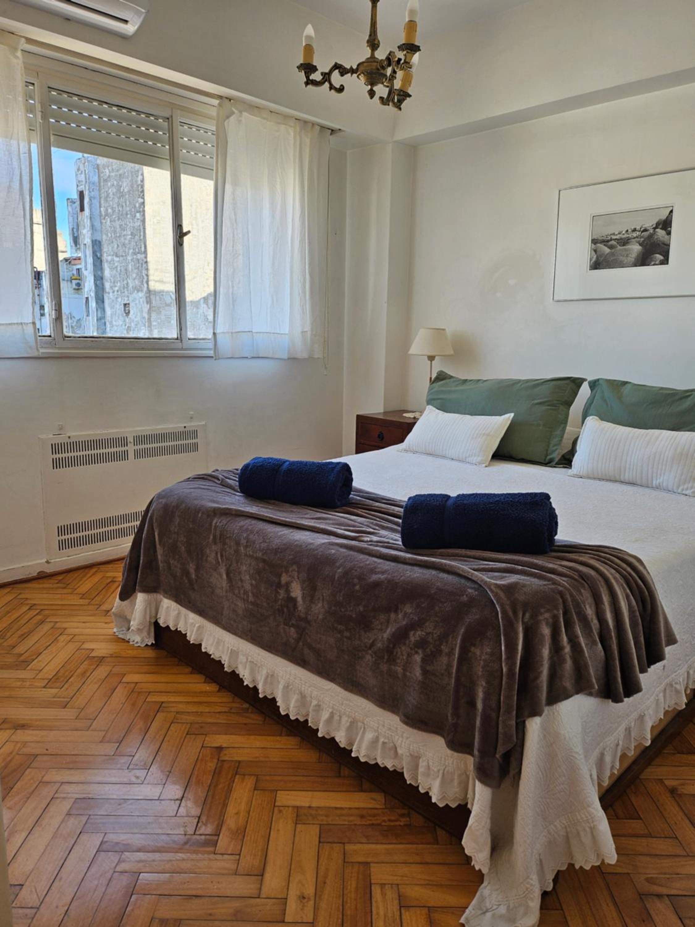 Departamento entero en el centro para 4