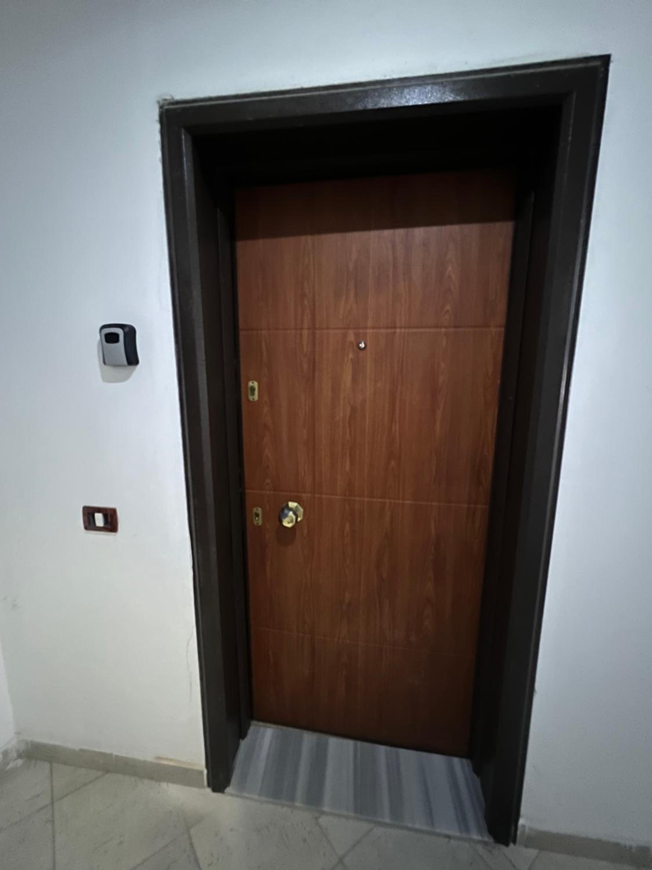 Hoxha Veranda Apartment
