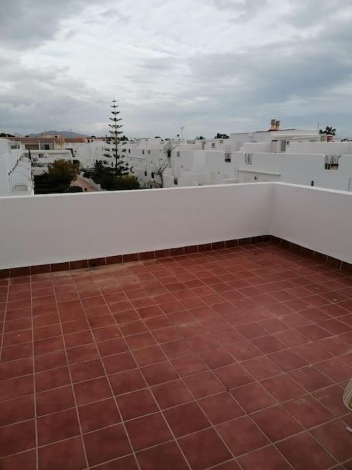 Buganvillas Urbanisation House Facing Pool