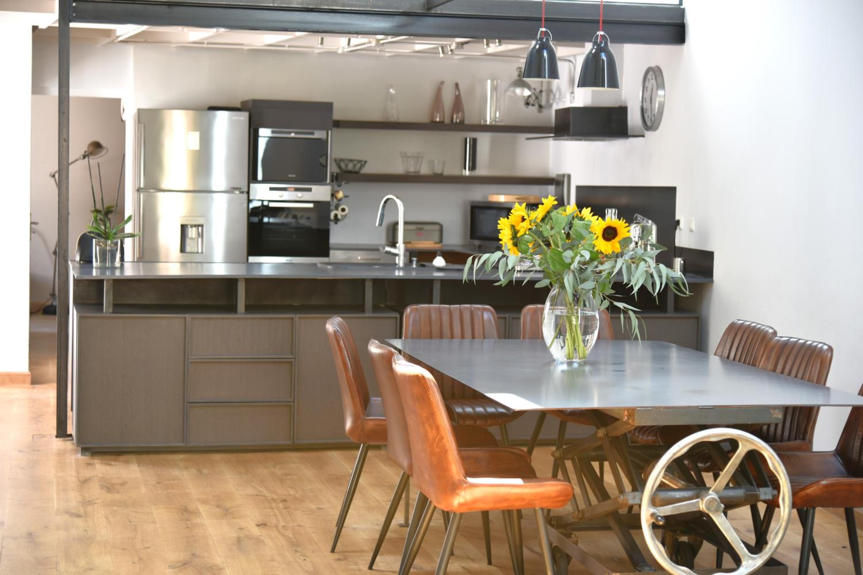 Villa Le Loft by Festif Azur 4-Star 200m2 House with Garden, 5-Min Walk to Palais des Festivals and Beaches