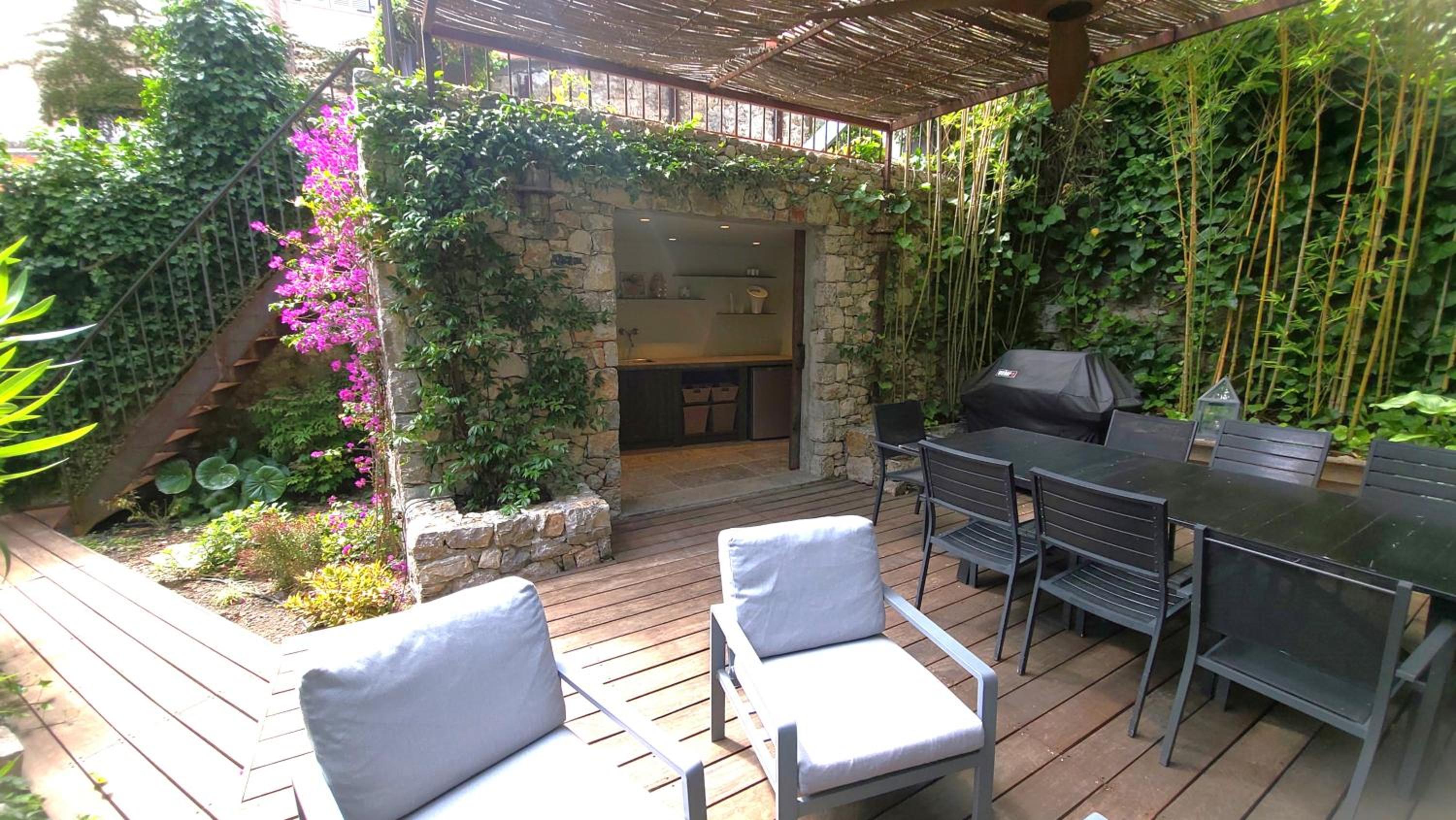 Villa Le Loft by Festif Azur 4-Star 200m2 House with Garden, 5-Min Walk to Palais des Festivals and Beaches