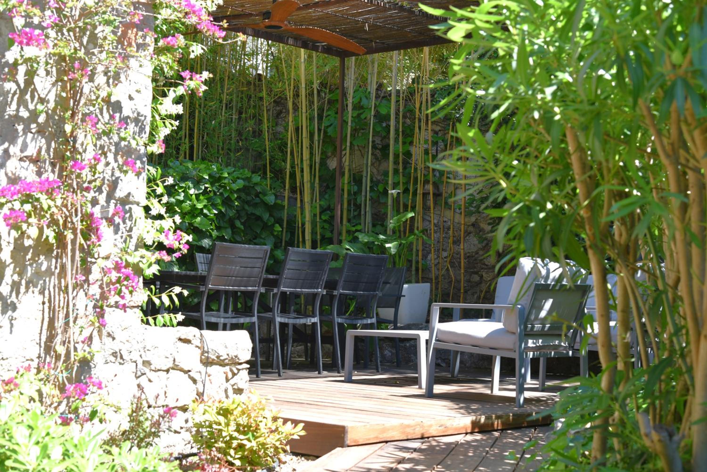 Villa Le Loft by Festif Azur 4-Star 200m2 House with Garden, 5-Min Walk to Palais des Festivals and Beaches