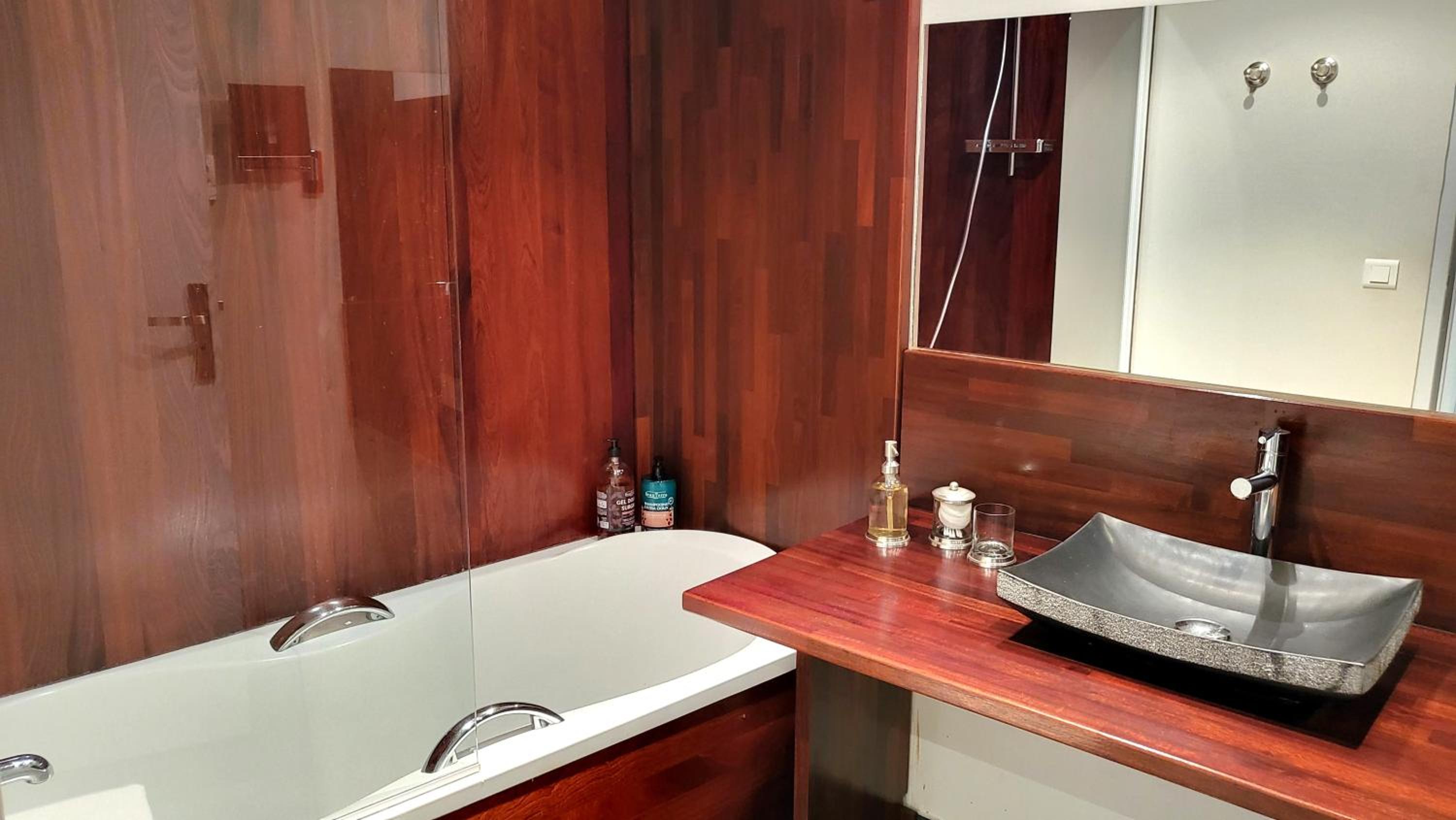 Villa Le Loft by Festif Azur 4-Star 200m2 House with Garden, 5-Min Walk to Palais des Festivals and Beaches