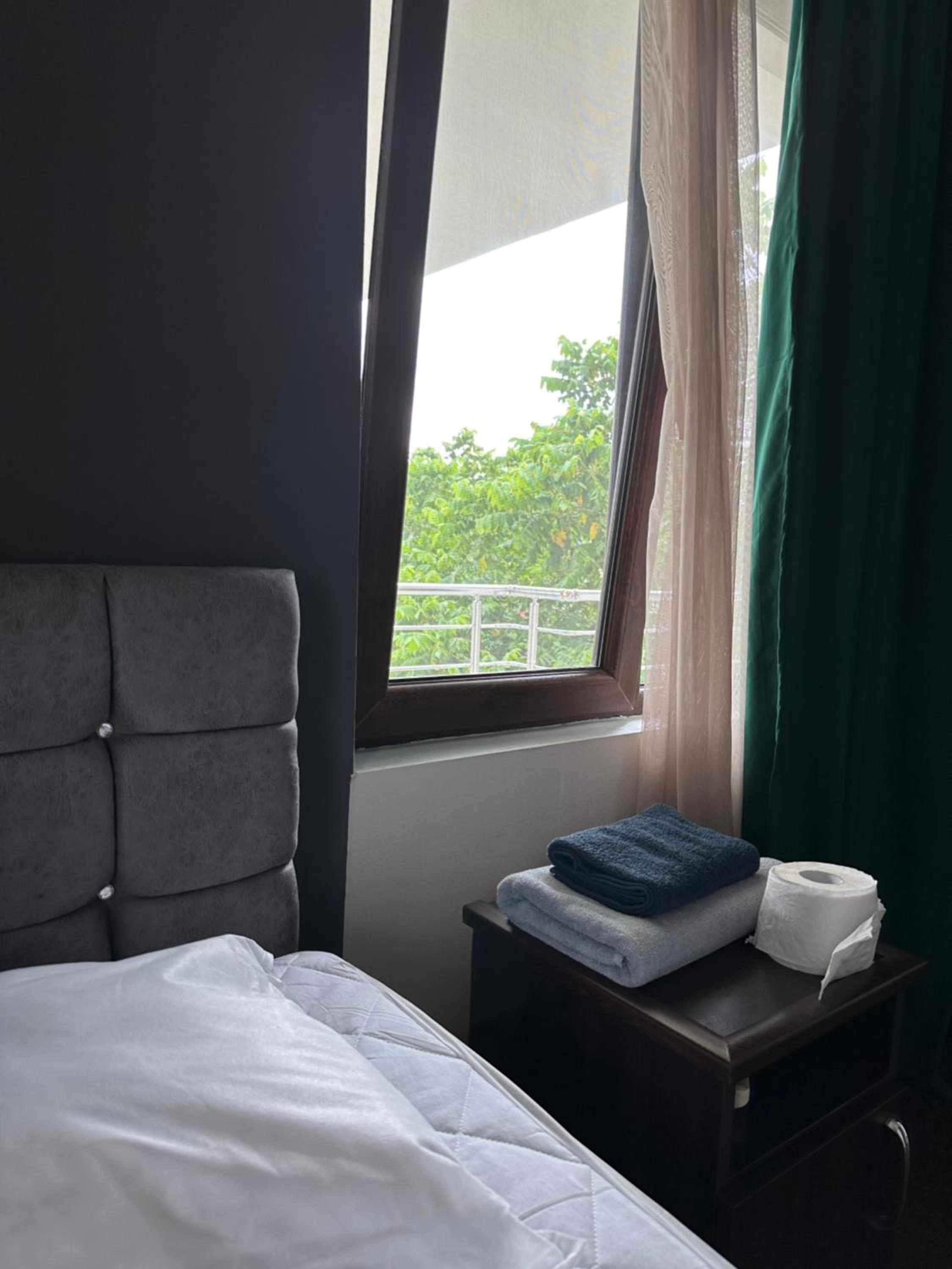 Guest House Vache view 5