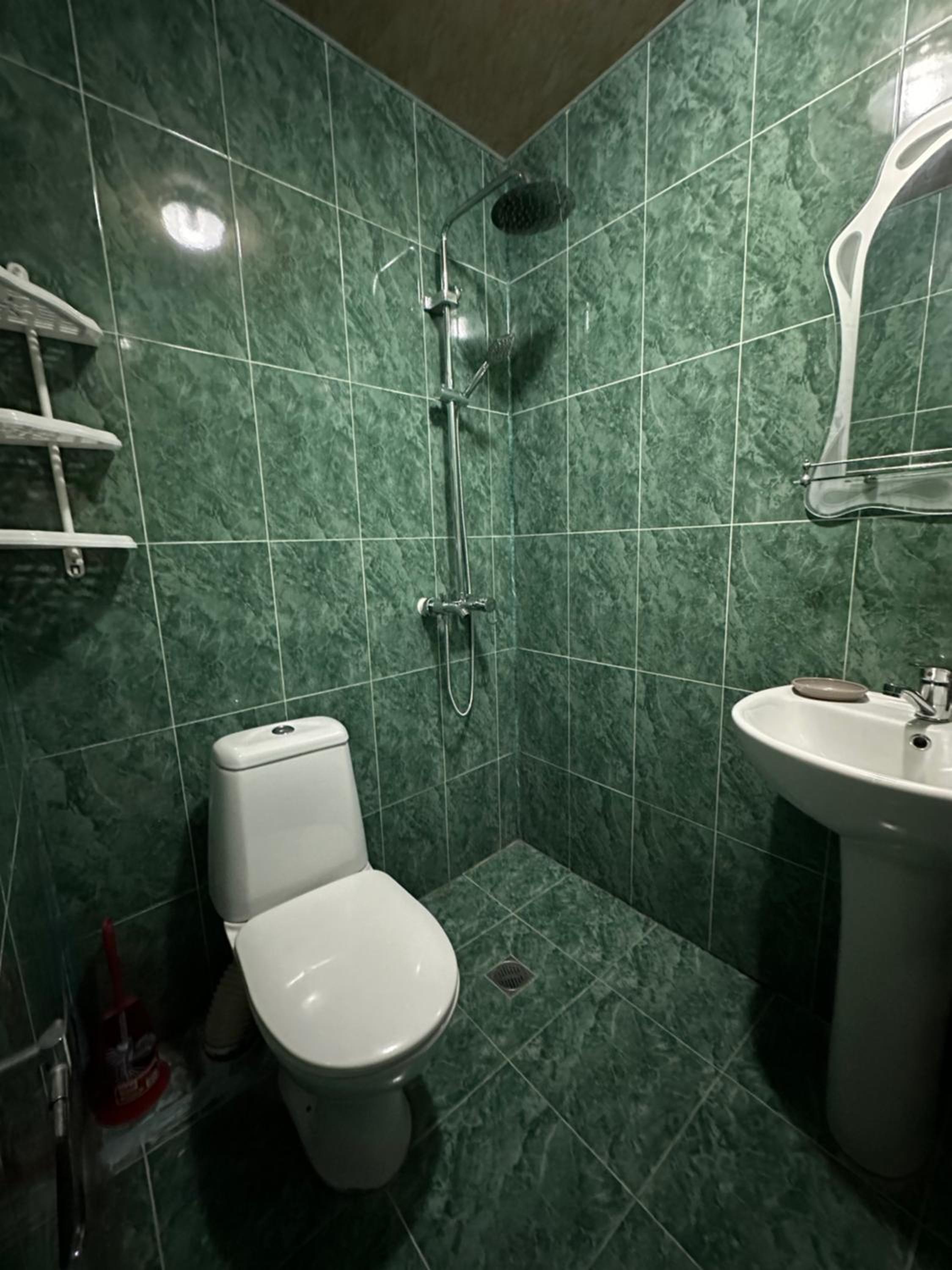 Photo 9