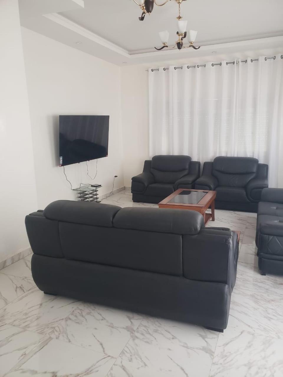 RESIDENCE Alou
