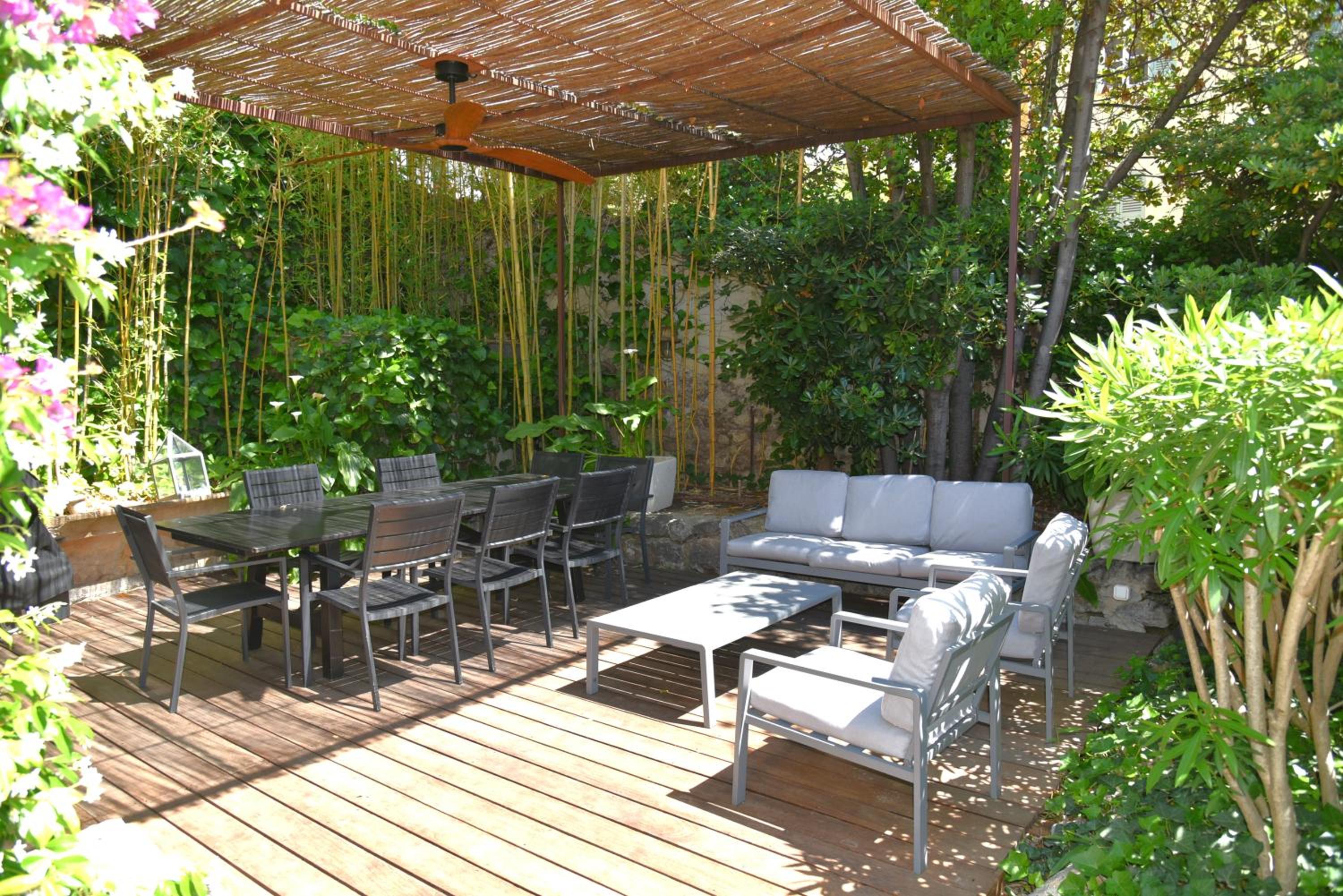 Villa Le Loft by Festif Azur 4-Star 200m2 House with Garden, 5-Min Walk to Palais des Festivals and Beaches
