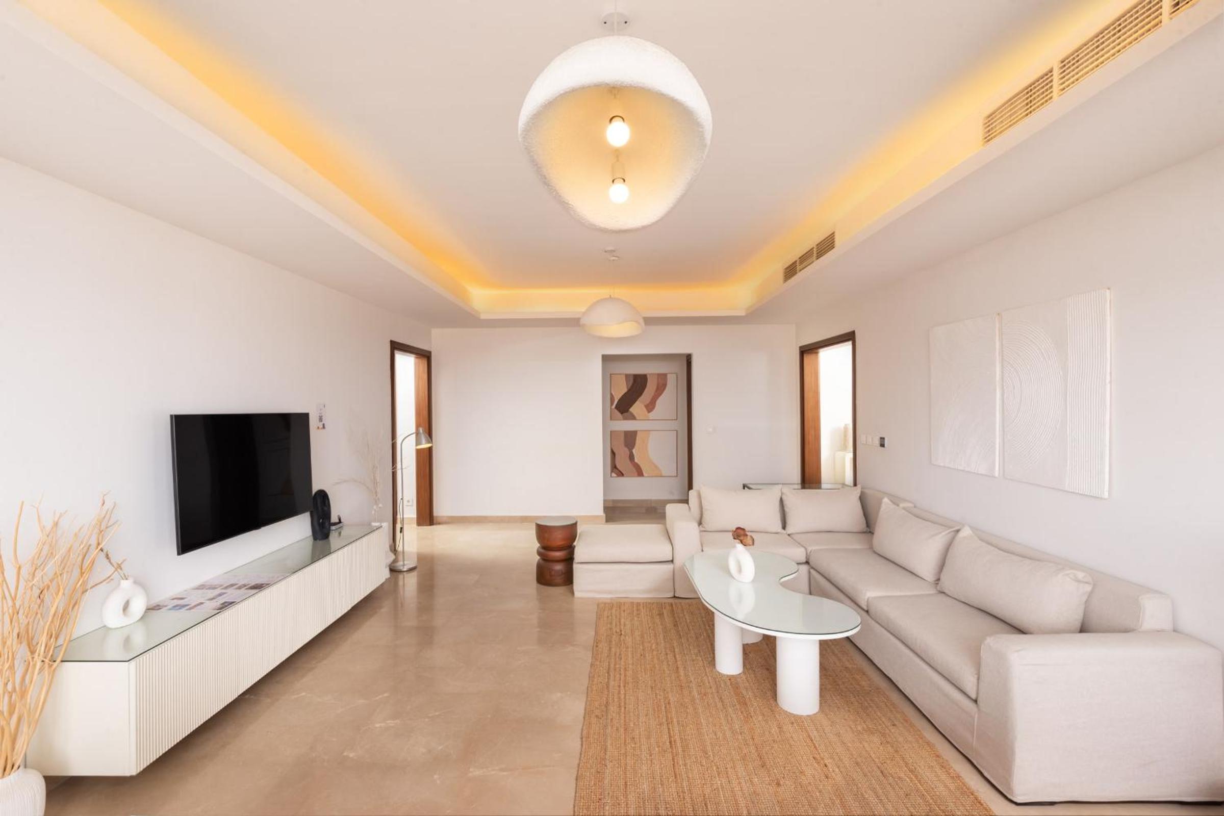 Iconic 3 BDR Apt CFC Cairo’s Renowned Mall