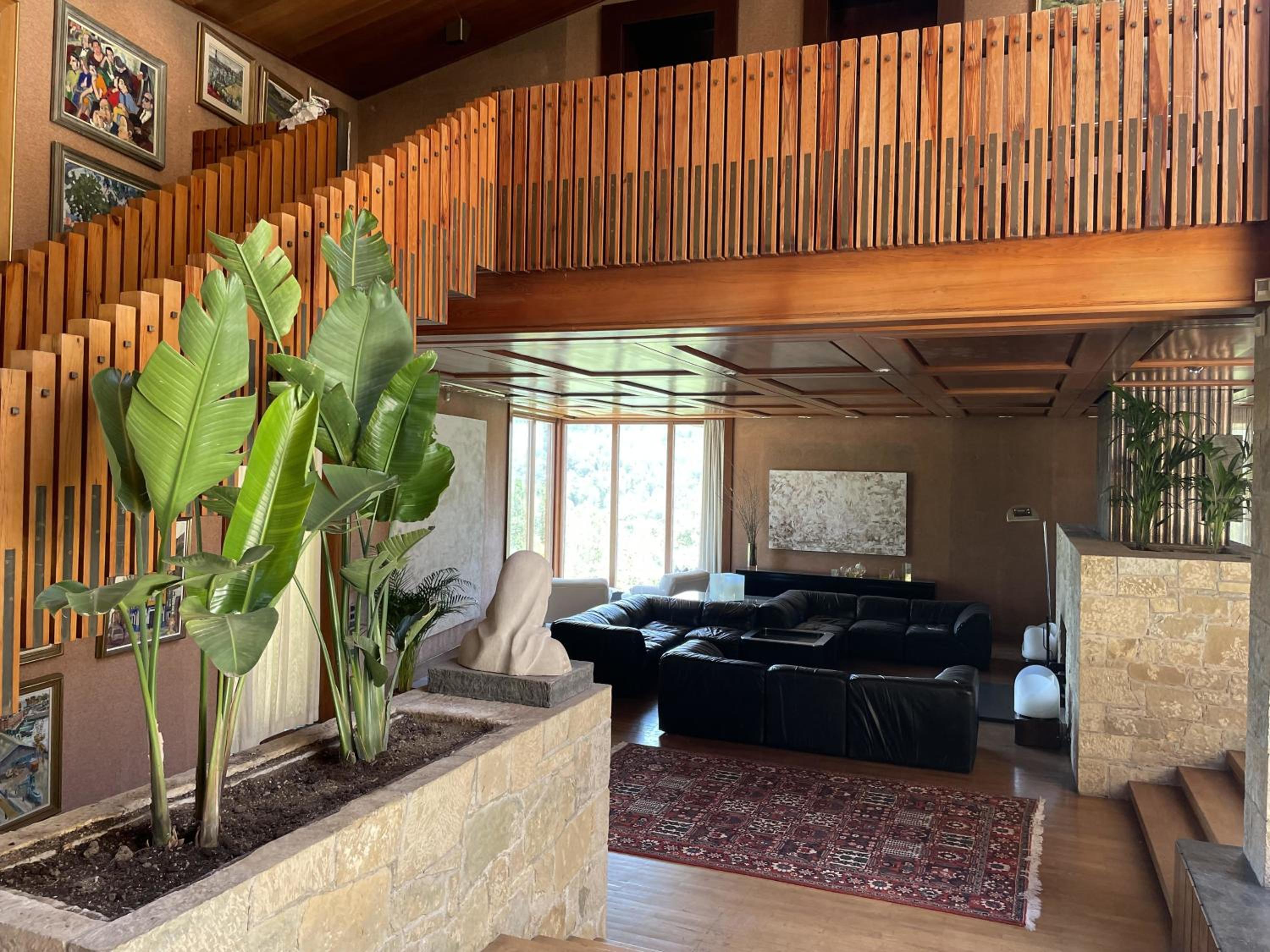 Chalet en la naturaleza cerca de Barcelona