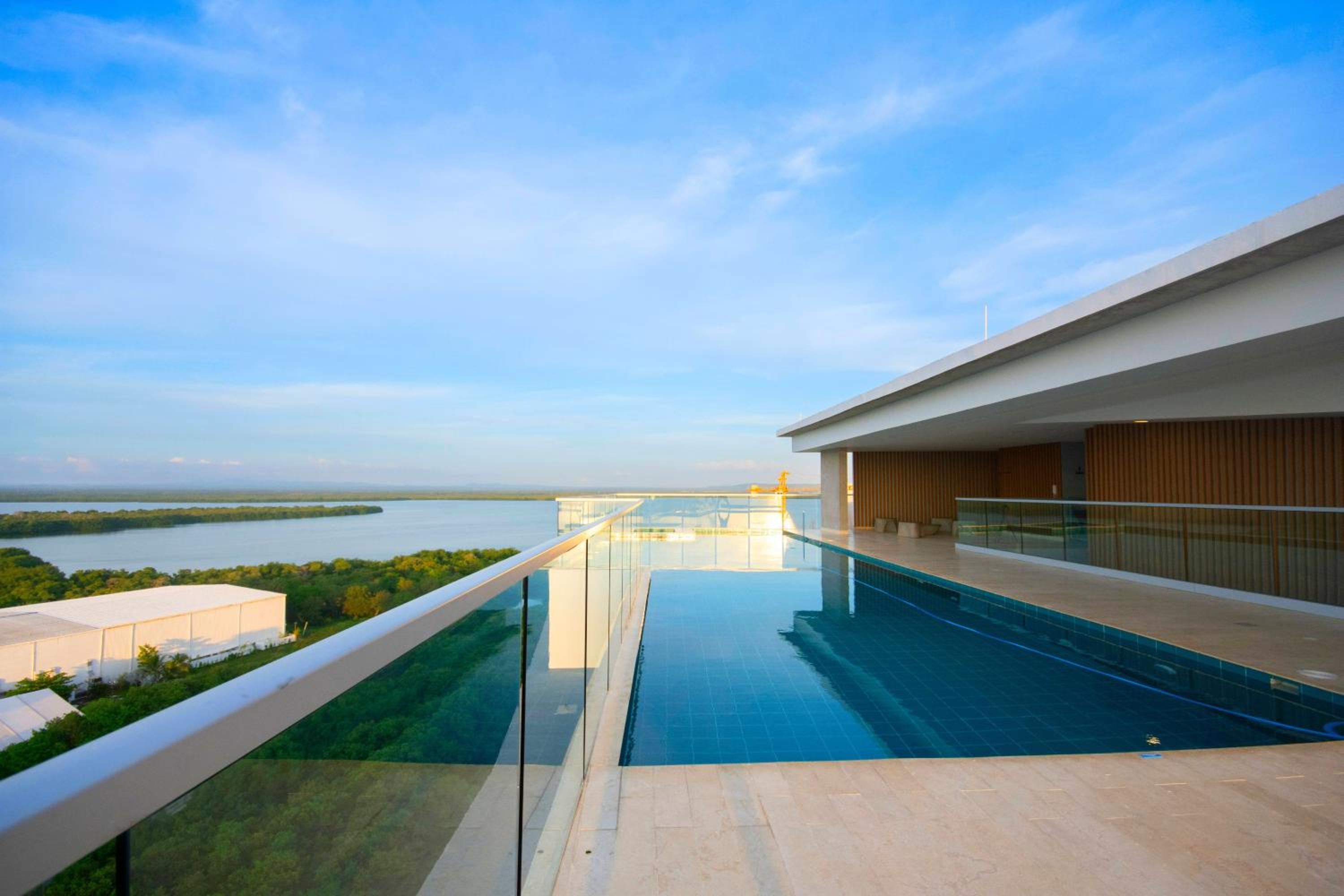 Exclusivo apartamento en Cielo Mar-playa las Americas, con maravillosas vistas del atardecer de Cartagena