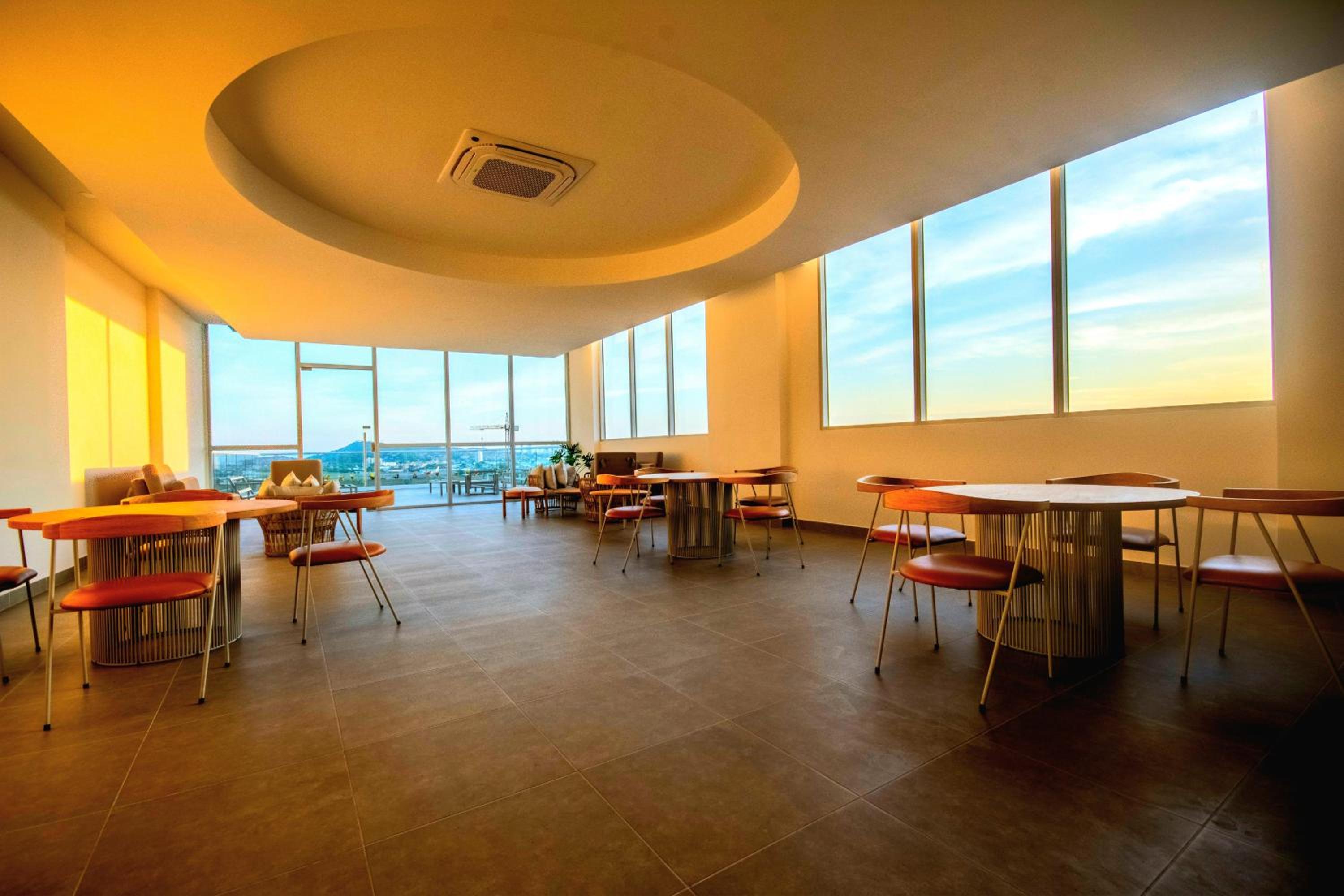 Exclusivo apartamento en Cielo Mar-playa las Americas, con maravillosas vistas del atardecer de Cartagena