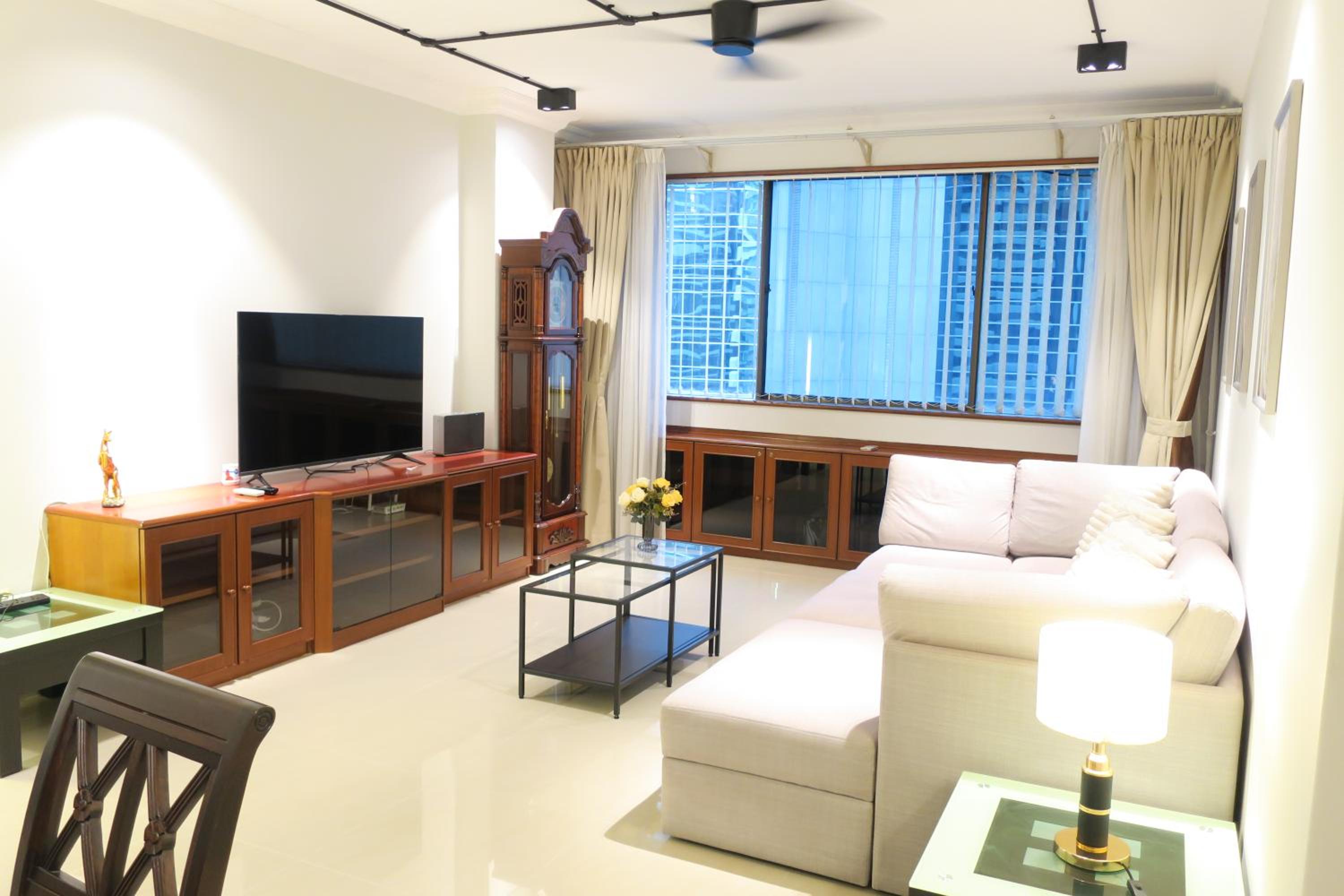 Nice Stay 16pax at Wisma Cosway Pavilion KLCC Bukit Bintang