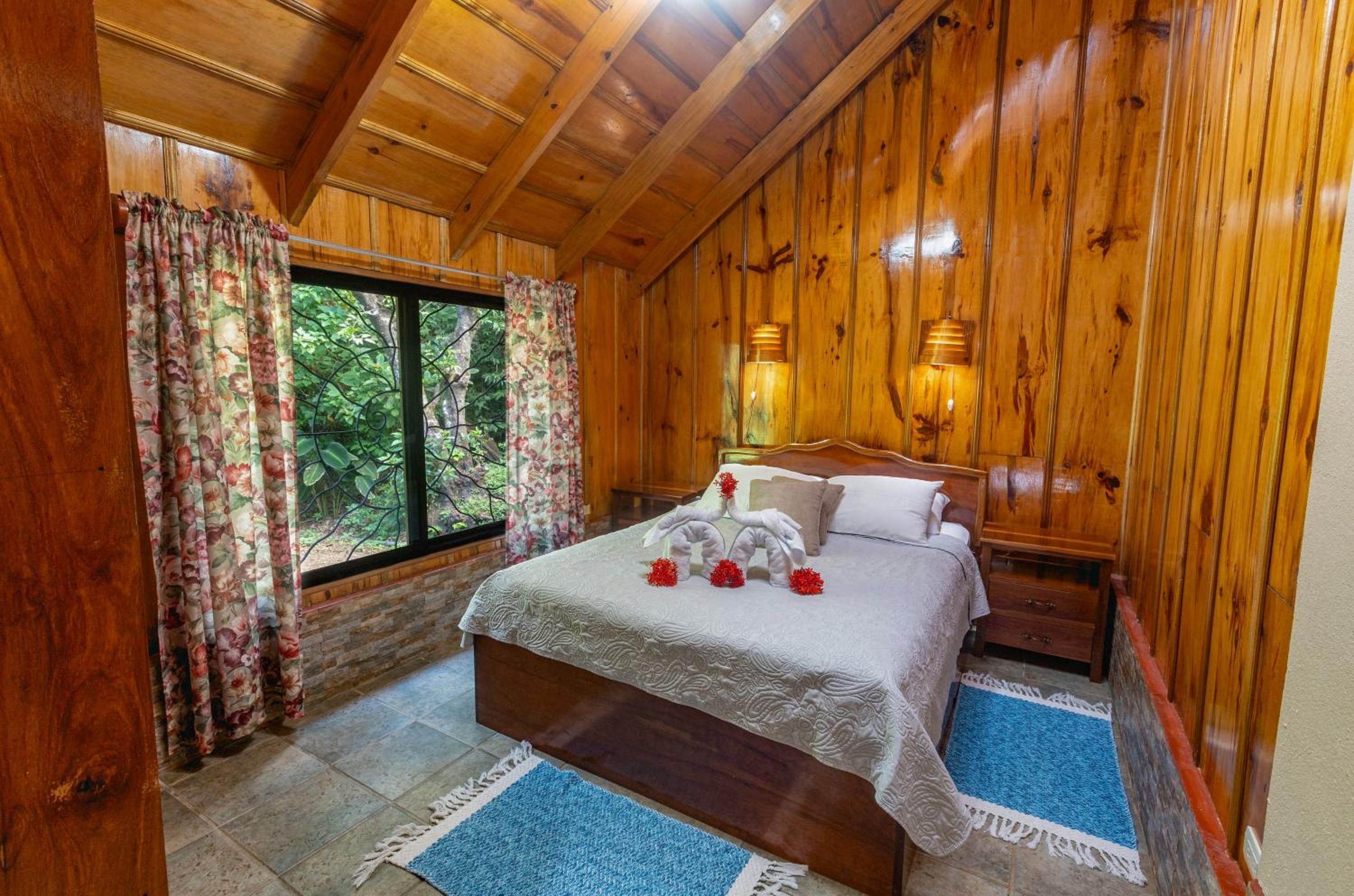 Cabañas Valle Campanas - Monteverde, Costa Rica