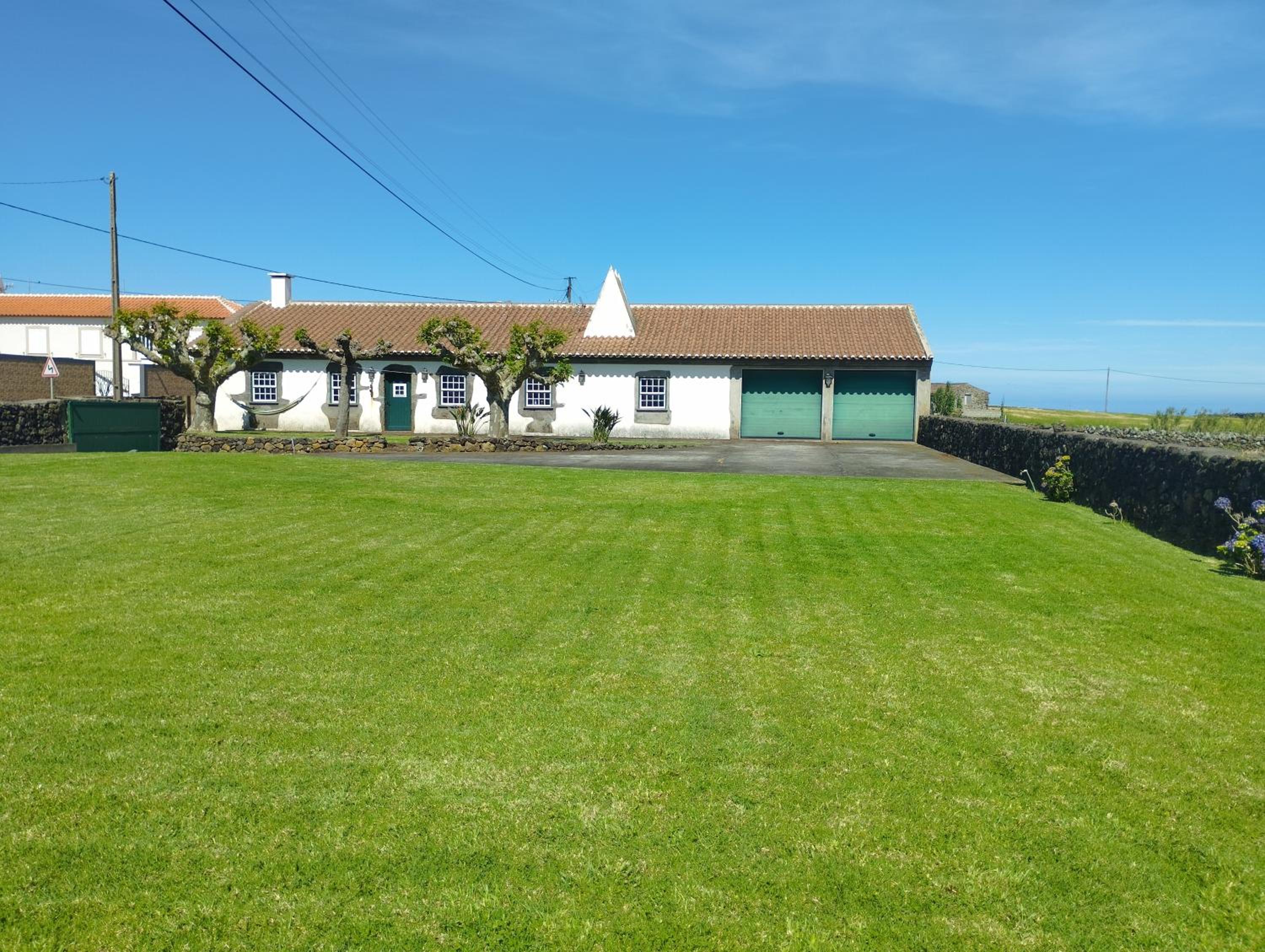 Casa das Vaquinhas by Ponta Negra Azores view 2