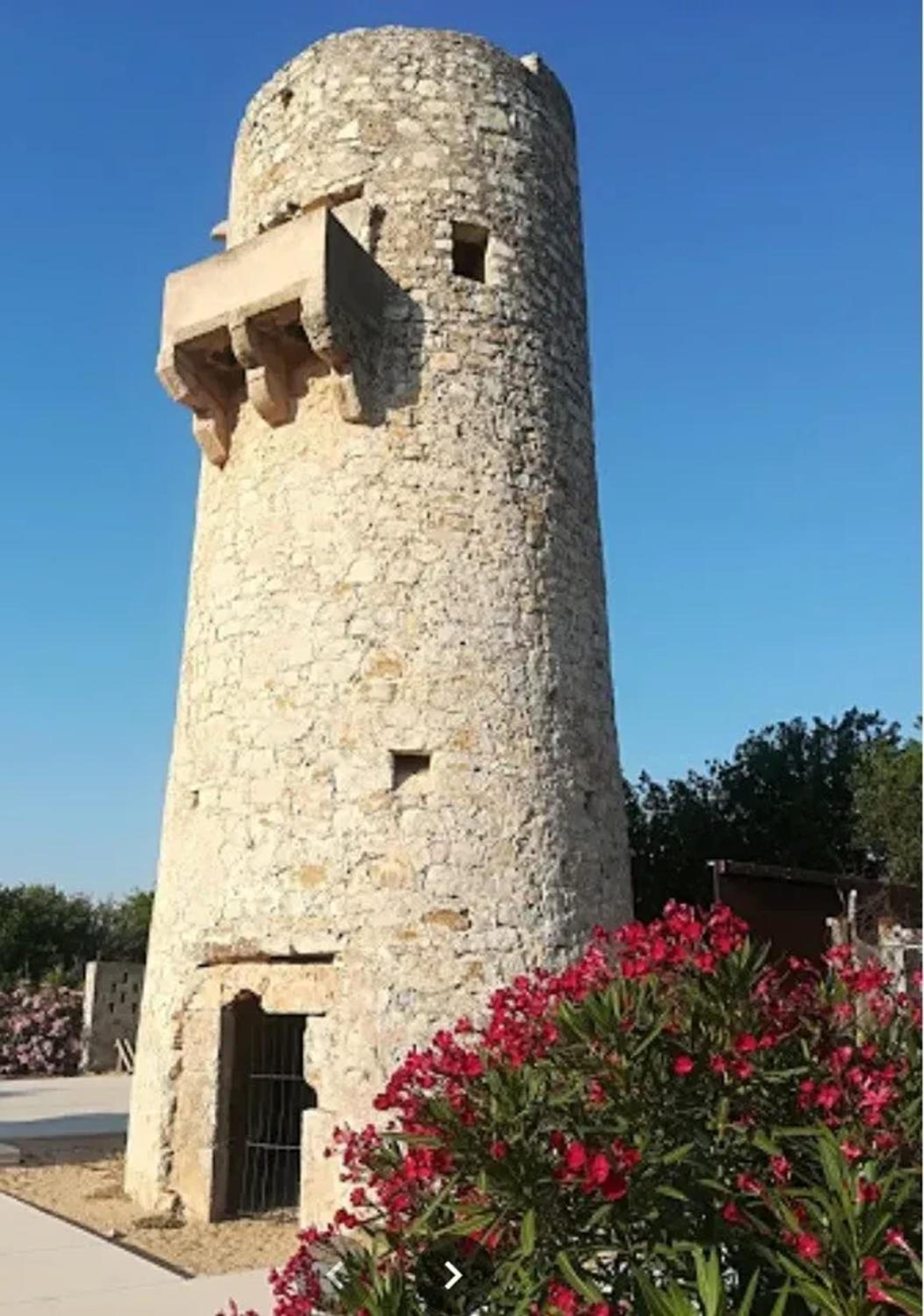 Spacious apartment in Tavernes de la Valldigna with sea view