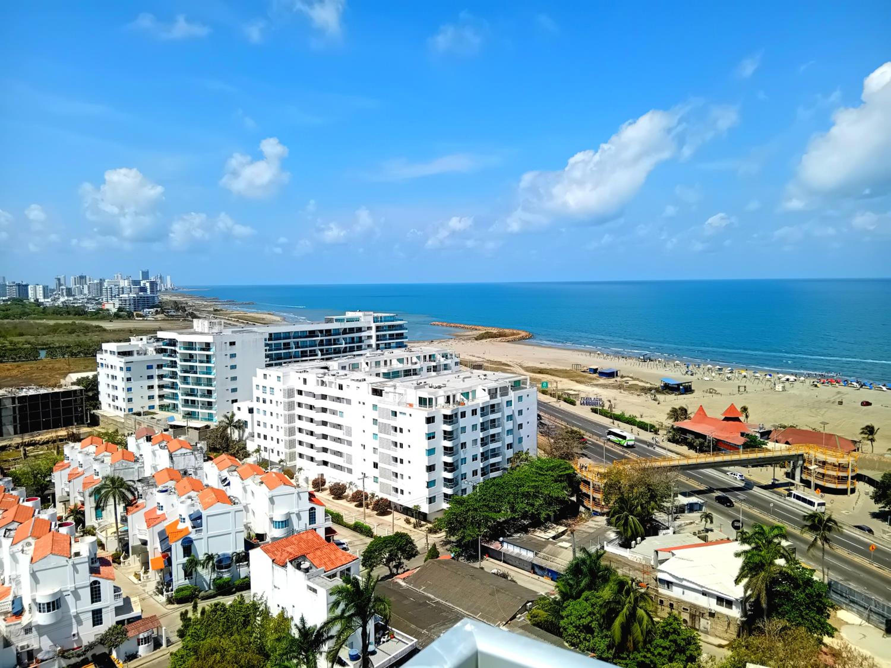 Exclusivo apartamento en Cielo Mar-playa las Americas, con maravillosas vistas del atardecer de Cartagena