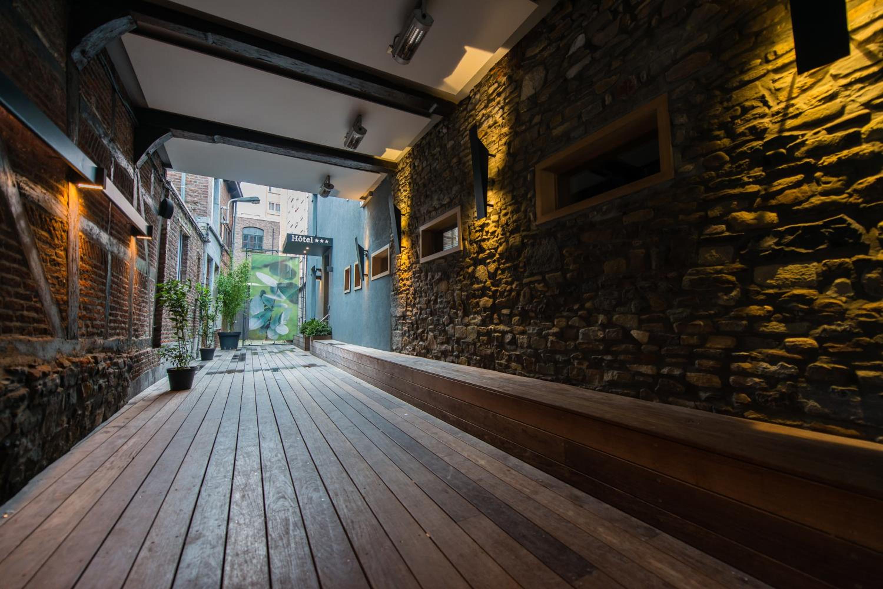 Hotel Hôtel Hors-Château - Liège Centre Historique - Image 1