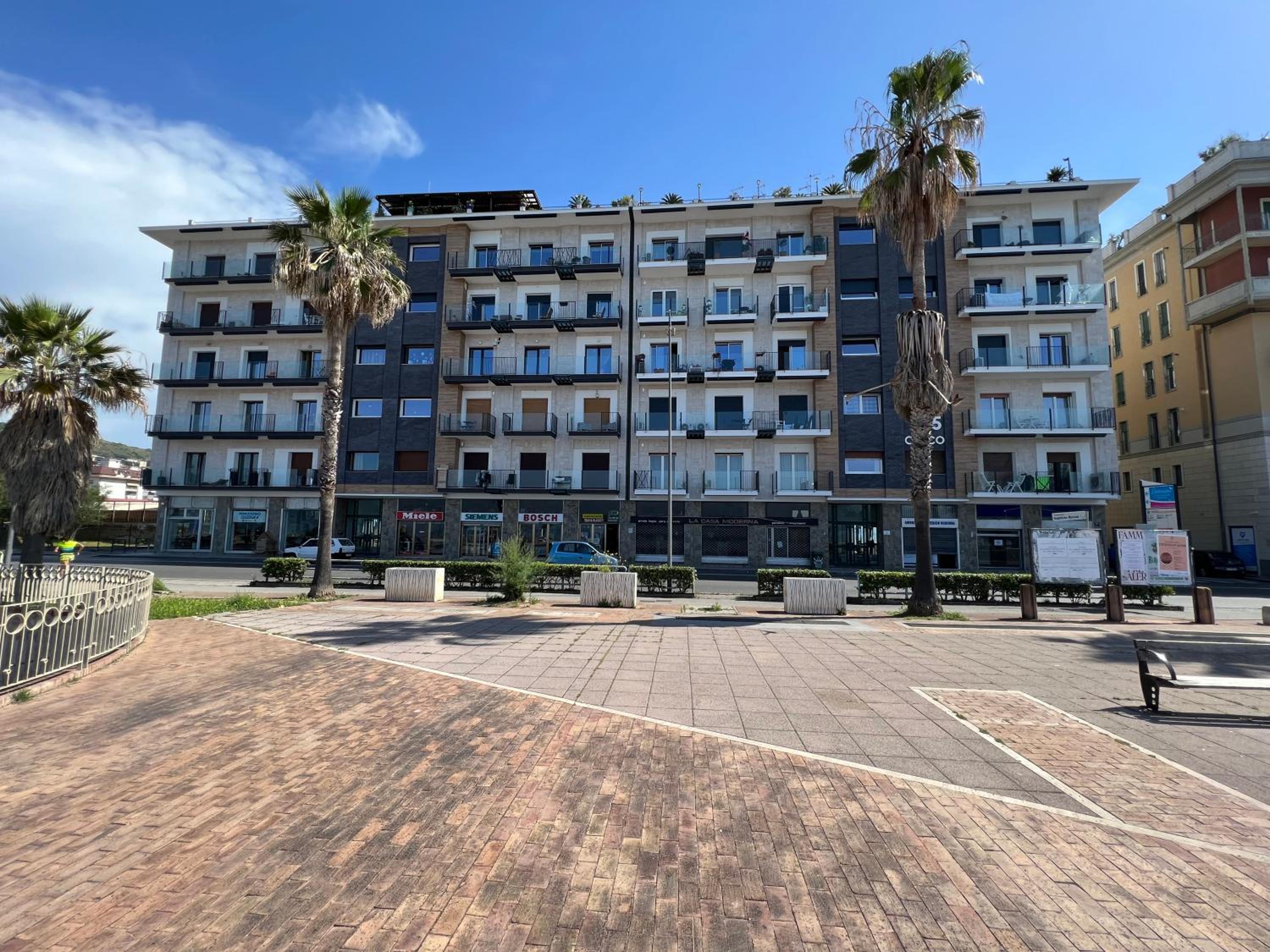 Oltremare Salerno Apartment view 4