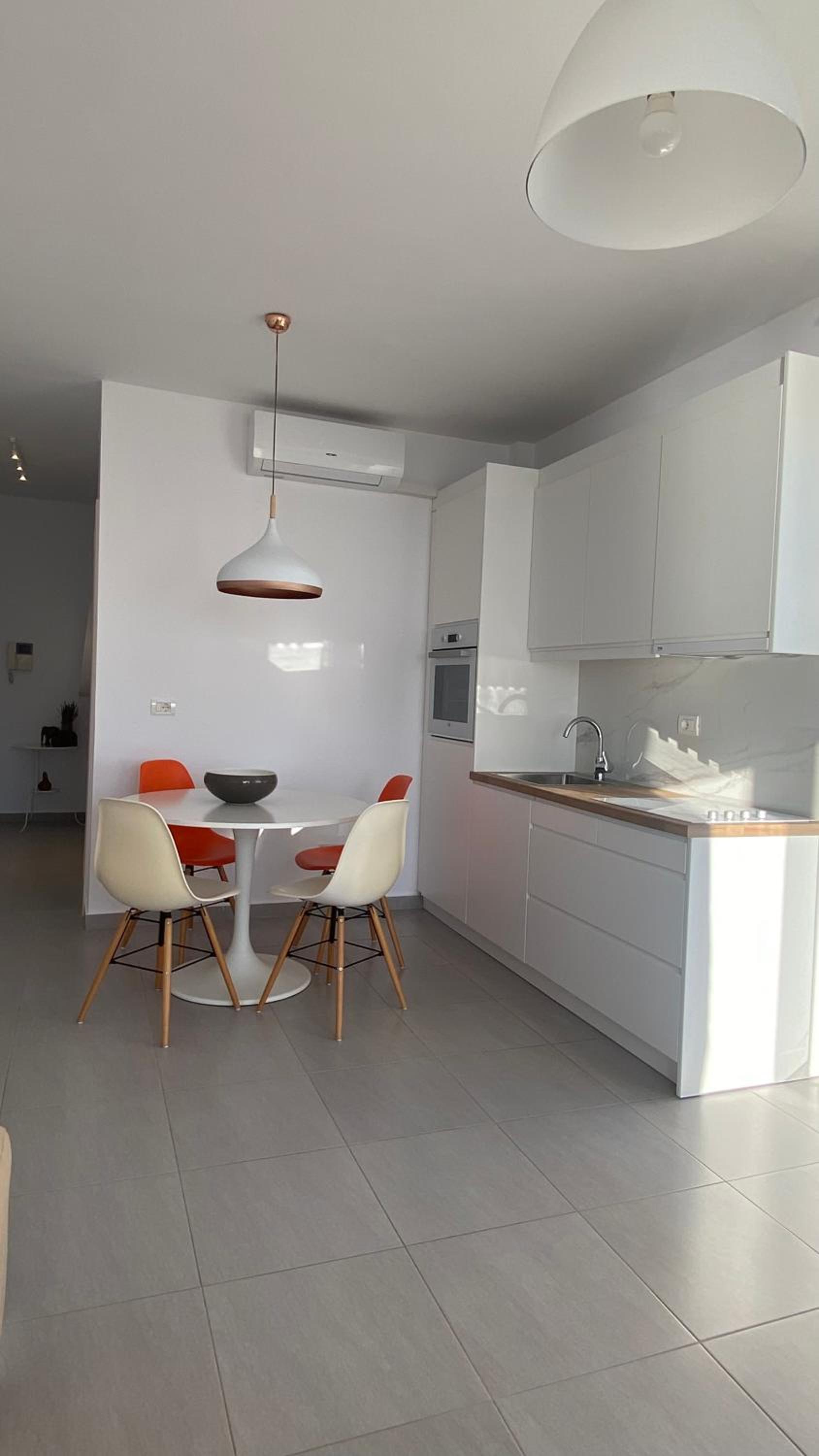 Loli Apartment Luxury white Residence