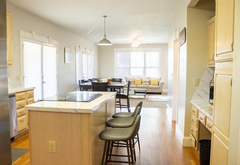 Richburg Vacations - Spacious and Stylish house - Property Image 5
