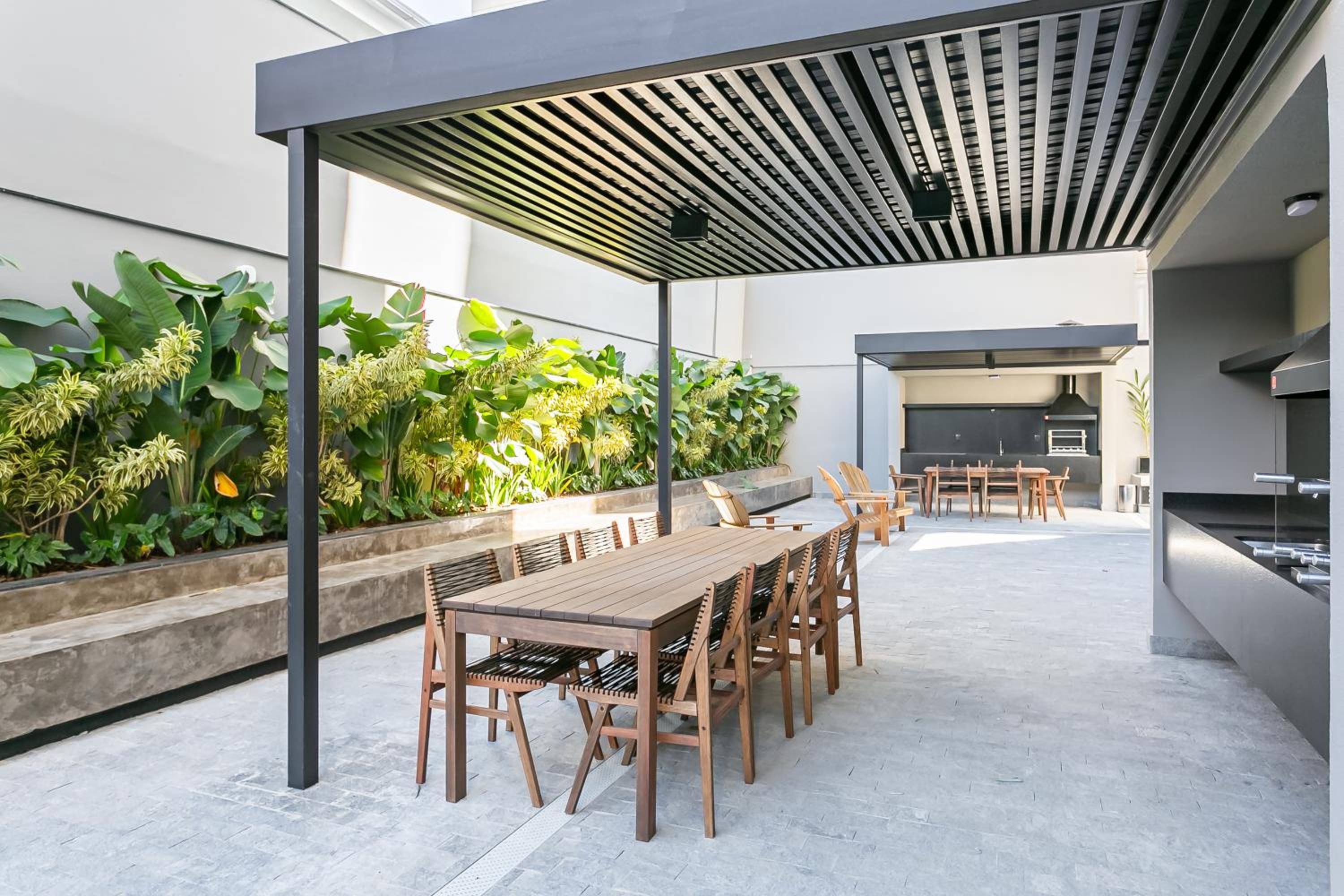 Studios Rio Branco by Viva - Prédio moderno, aptos com cama king-size no centro de Floripa