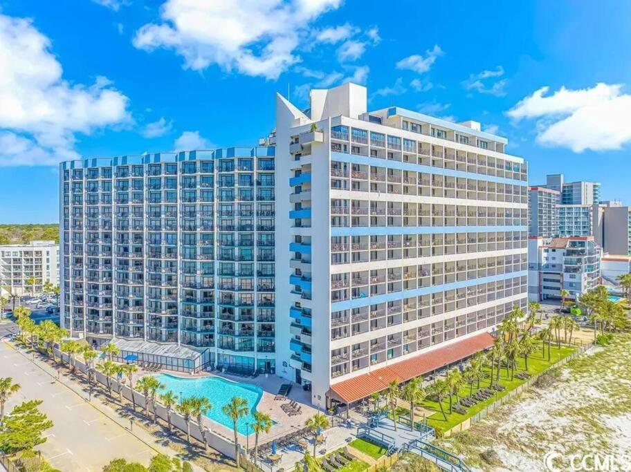 Beautiful & Comfy Oceanfront Studio OR 1008 view 2