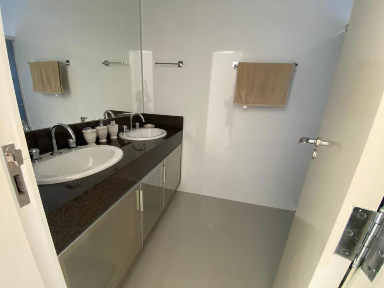 Cód 1 - Cobertura duplex com piscina privativa