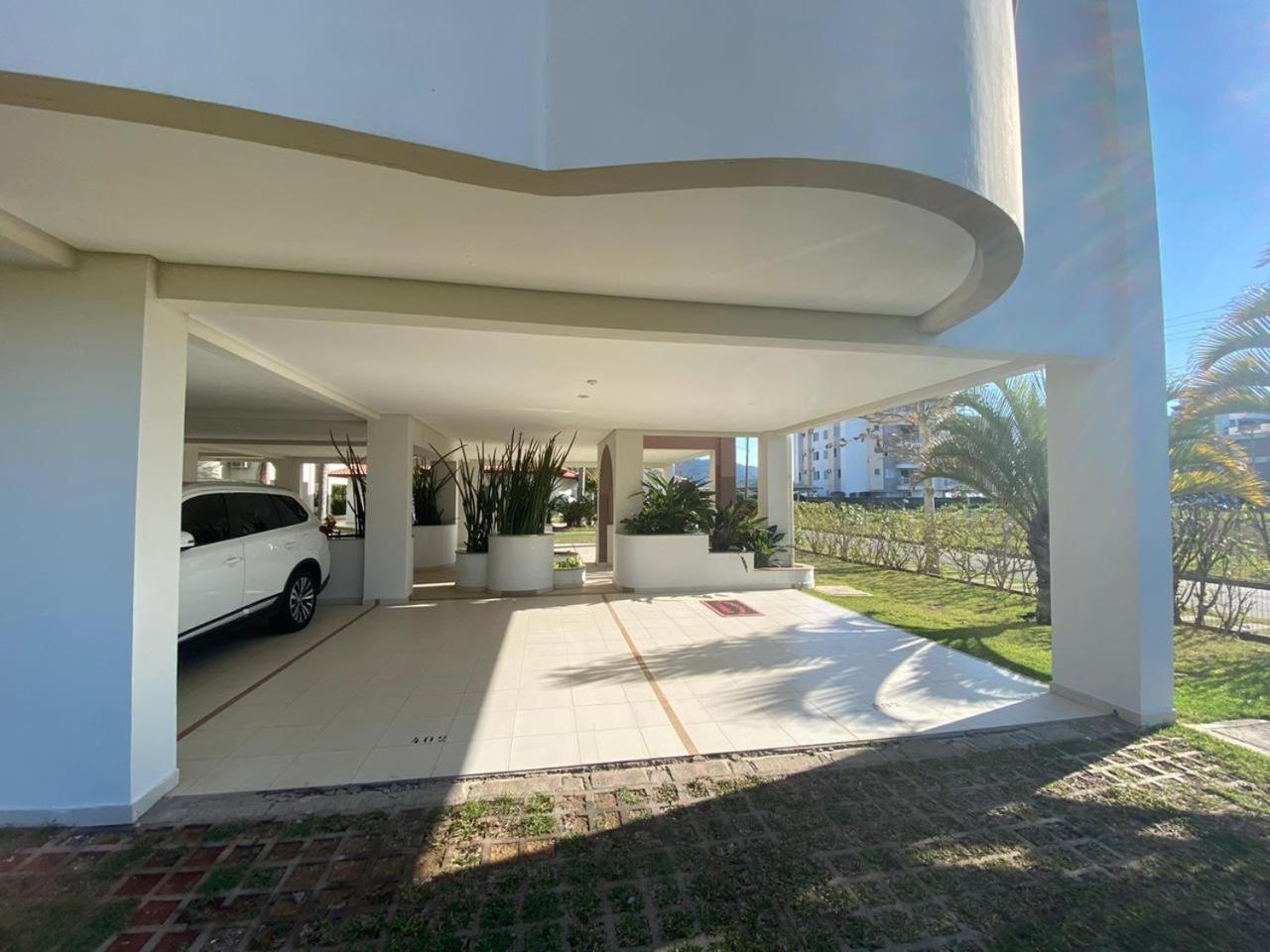 Cód 1 - Cobertura duplex com piscina privativa