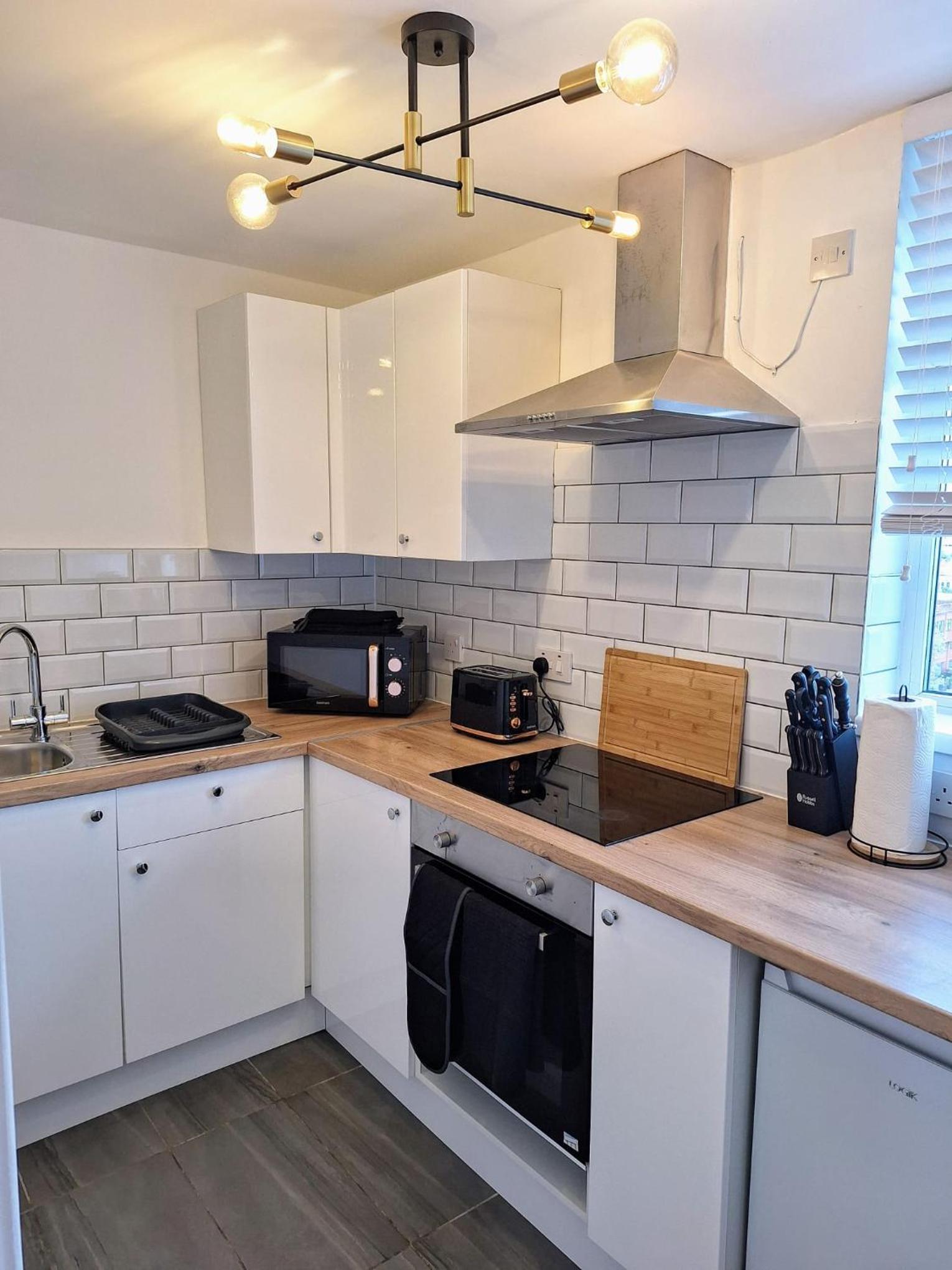 Luxury 3 bedroom apartment ! view 3