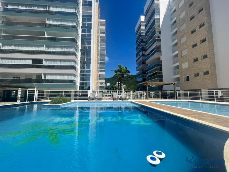 Cód 55 Apto com 3 suítes no Boulevard Palmas