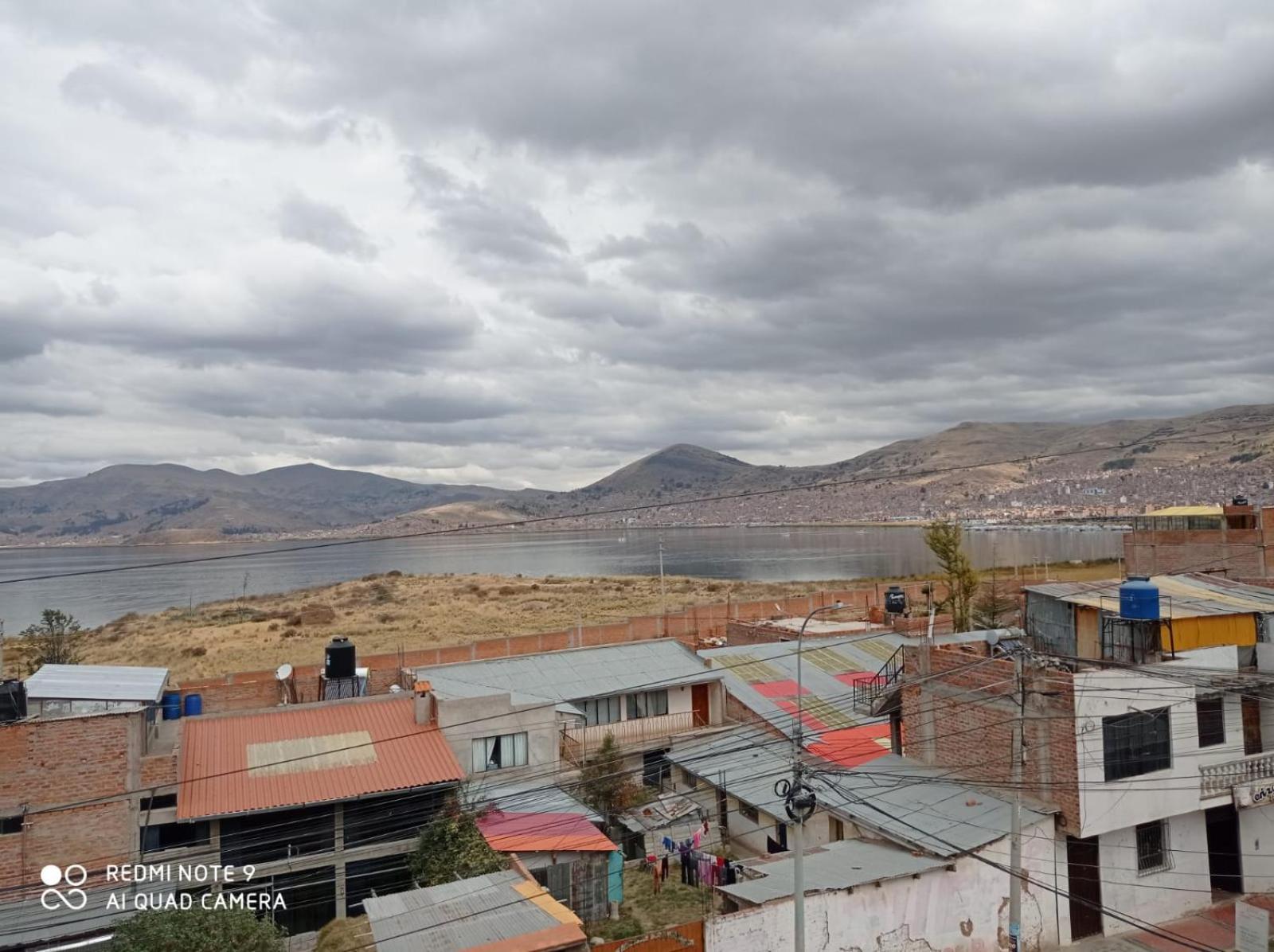 Hostal Vista al Lago Titicaca Puno