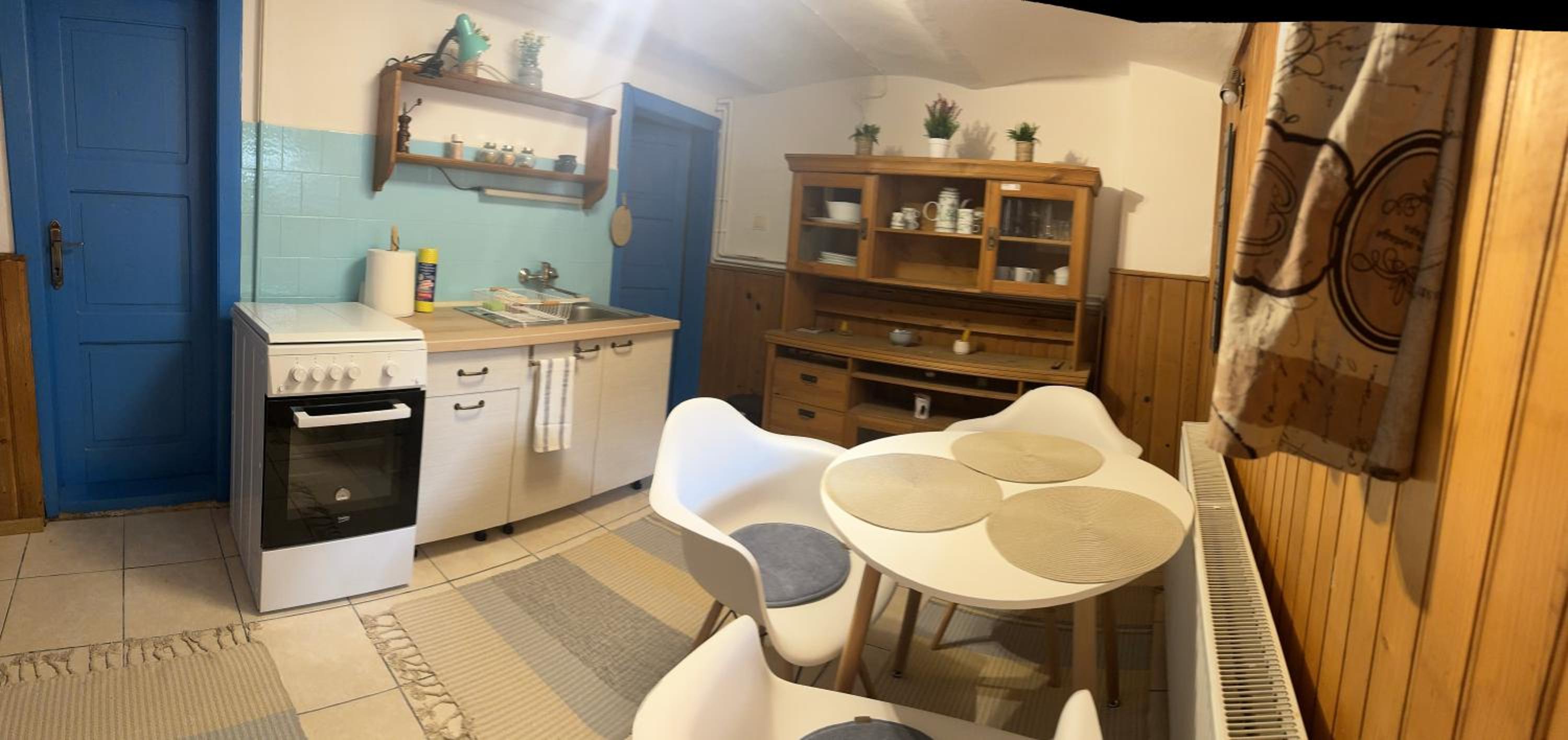 Hilltop Retro Home