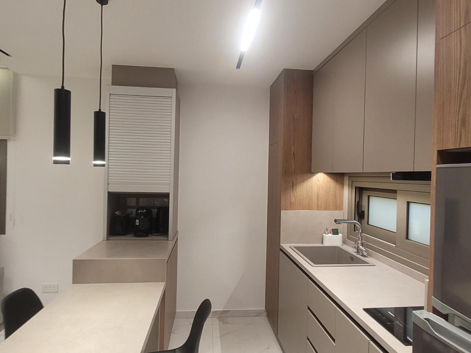 IOLENA Seaview Apartment