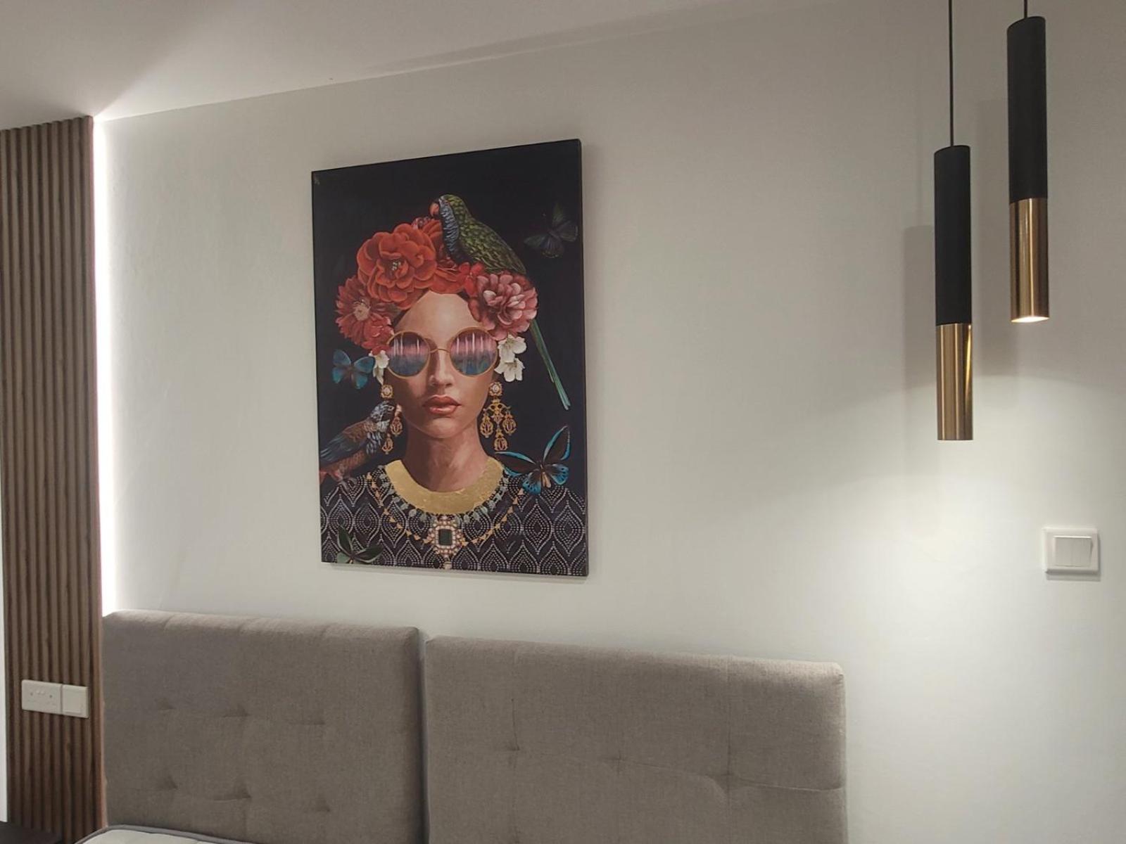 IOLENA Seaview Apartment
