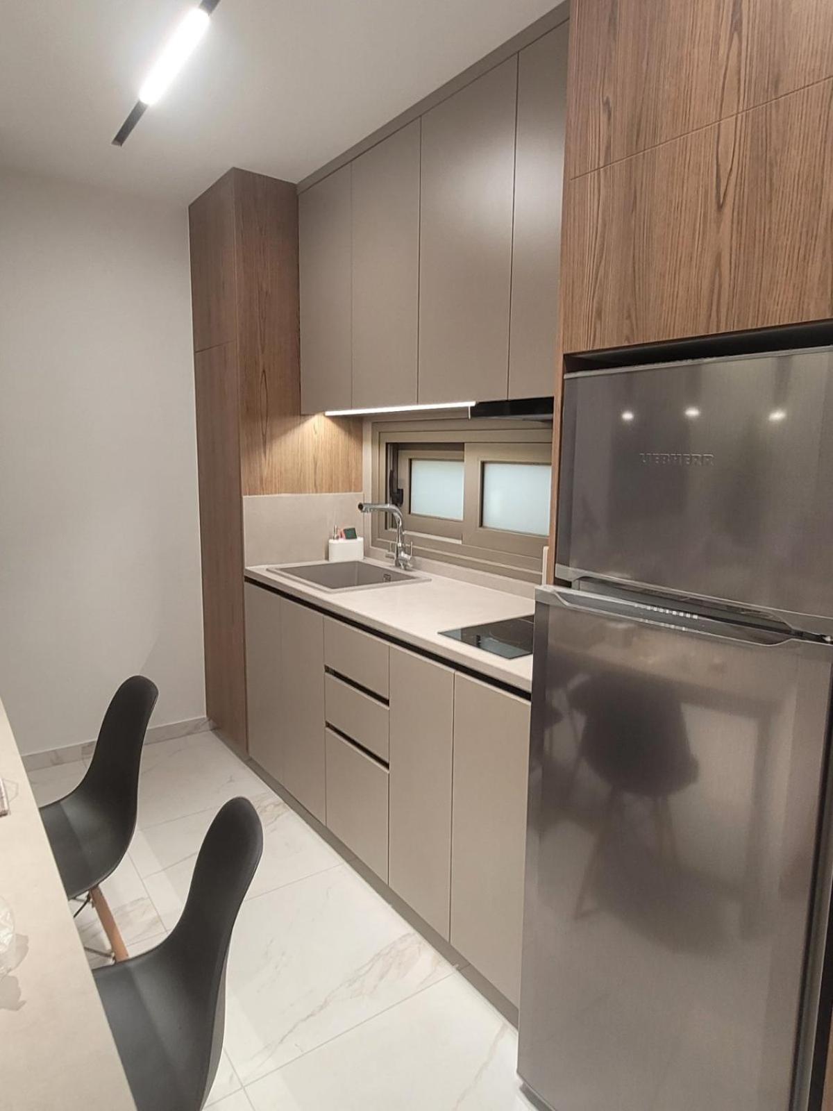 IOLENA Seaview Apartment