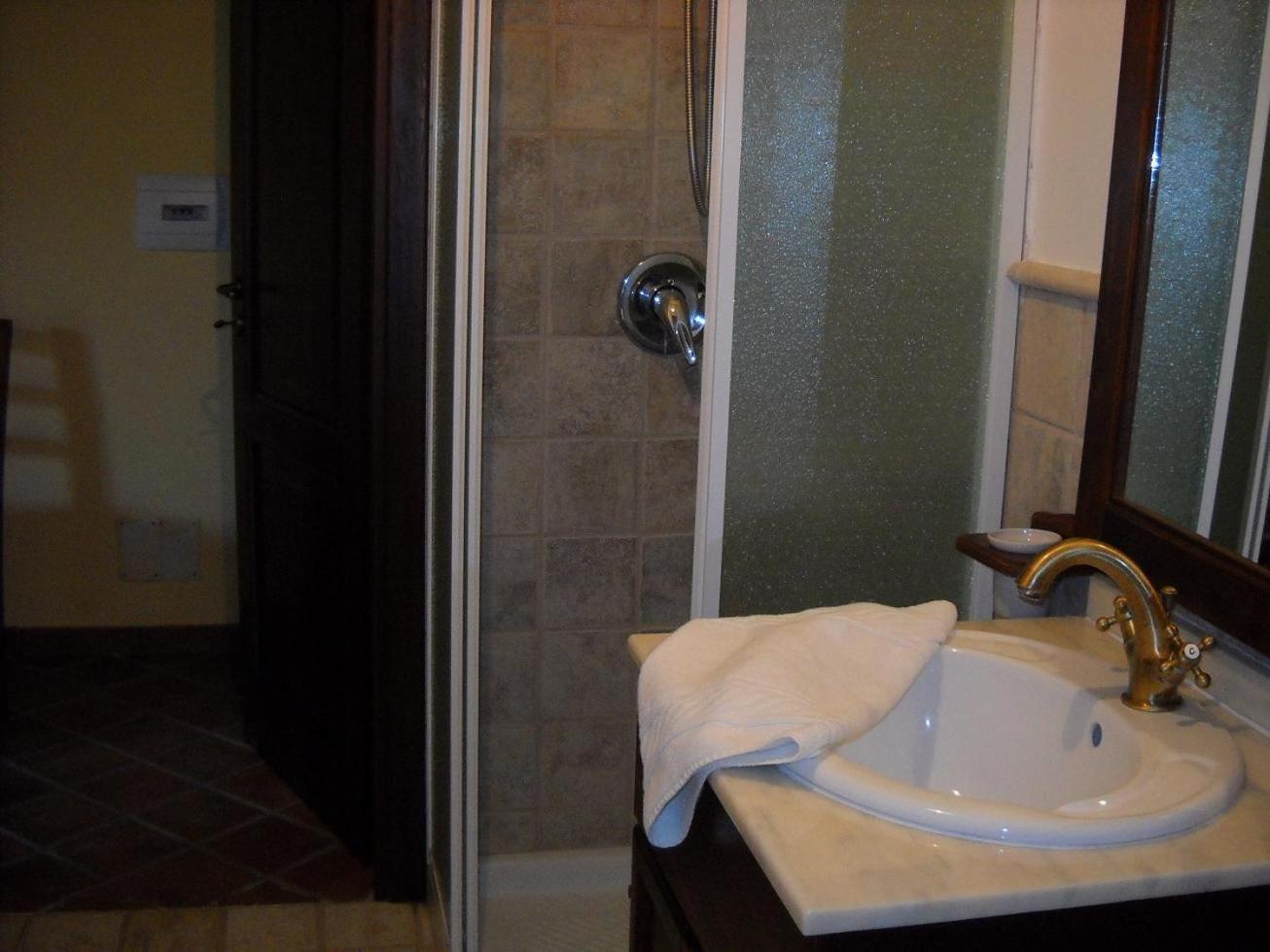 Photo 46