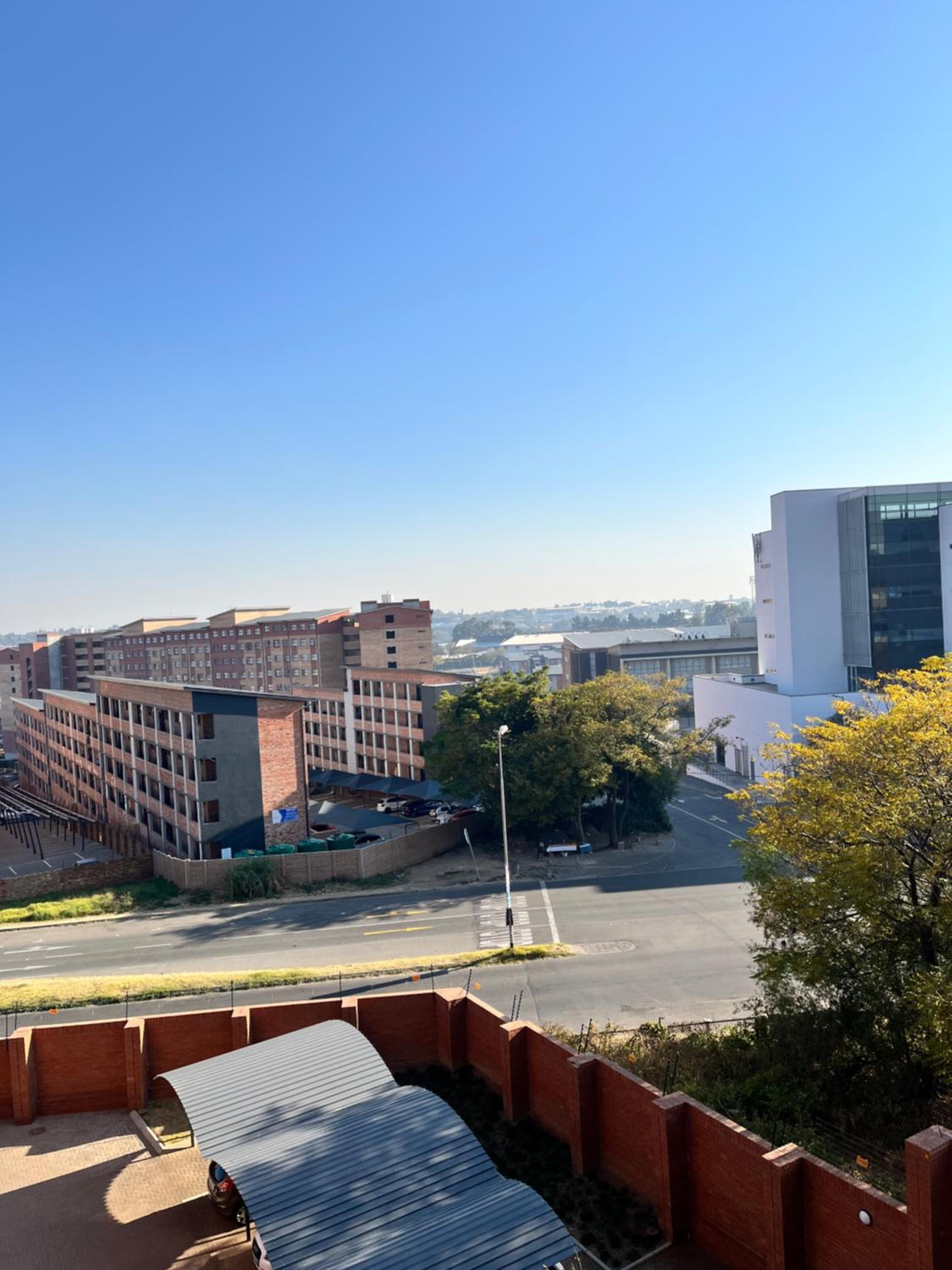Studio apartment in Midrand view 2