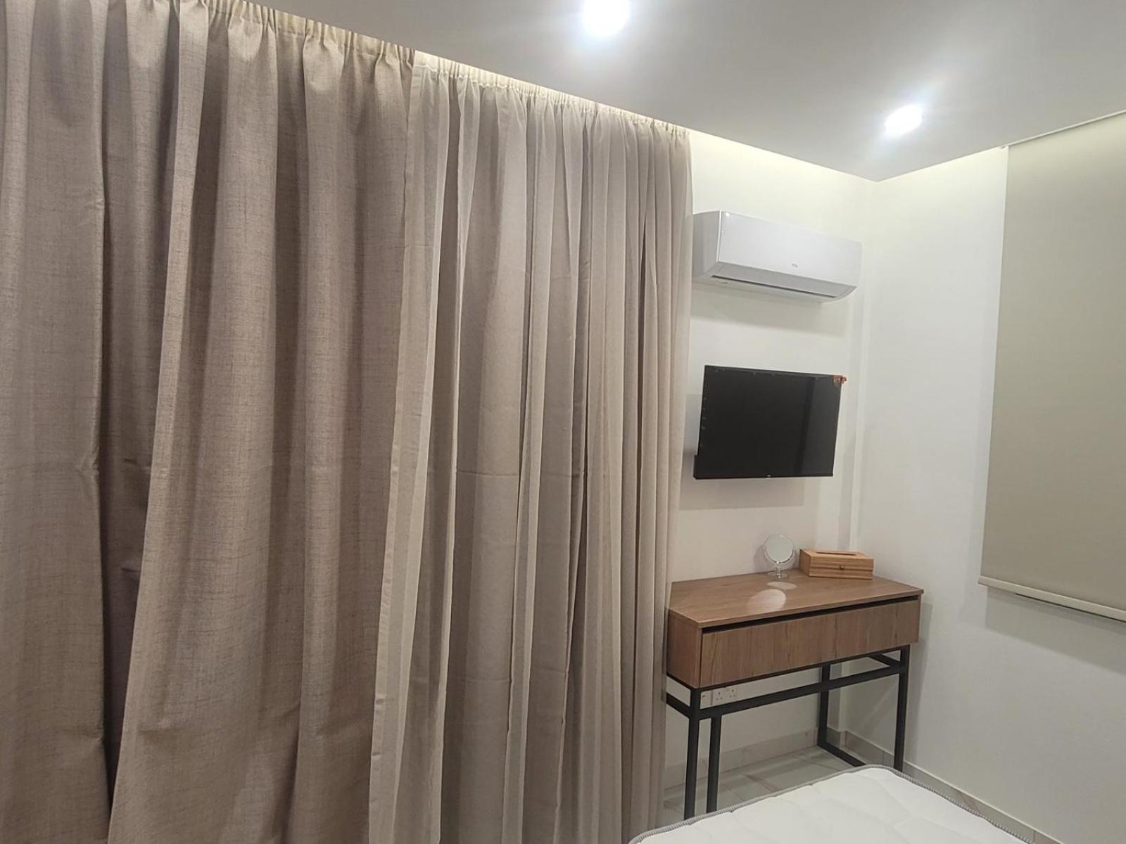 IOLENA Seaview Apartment