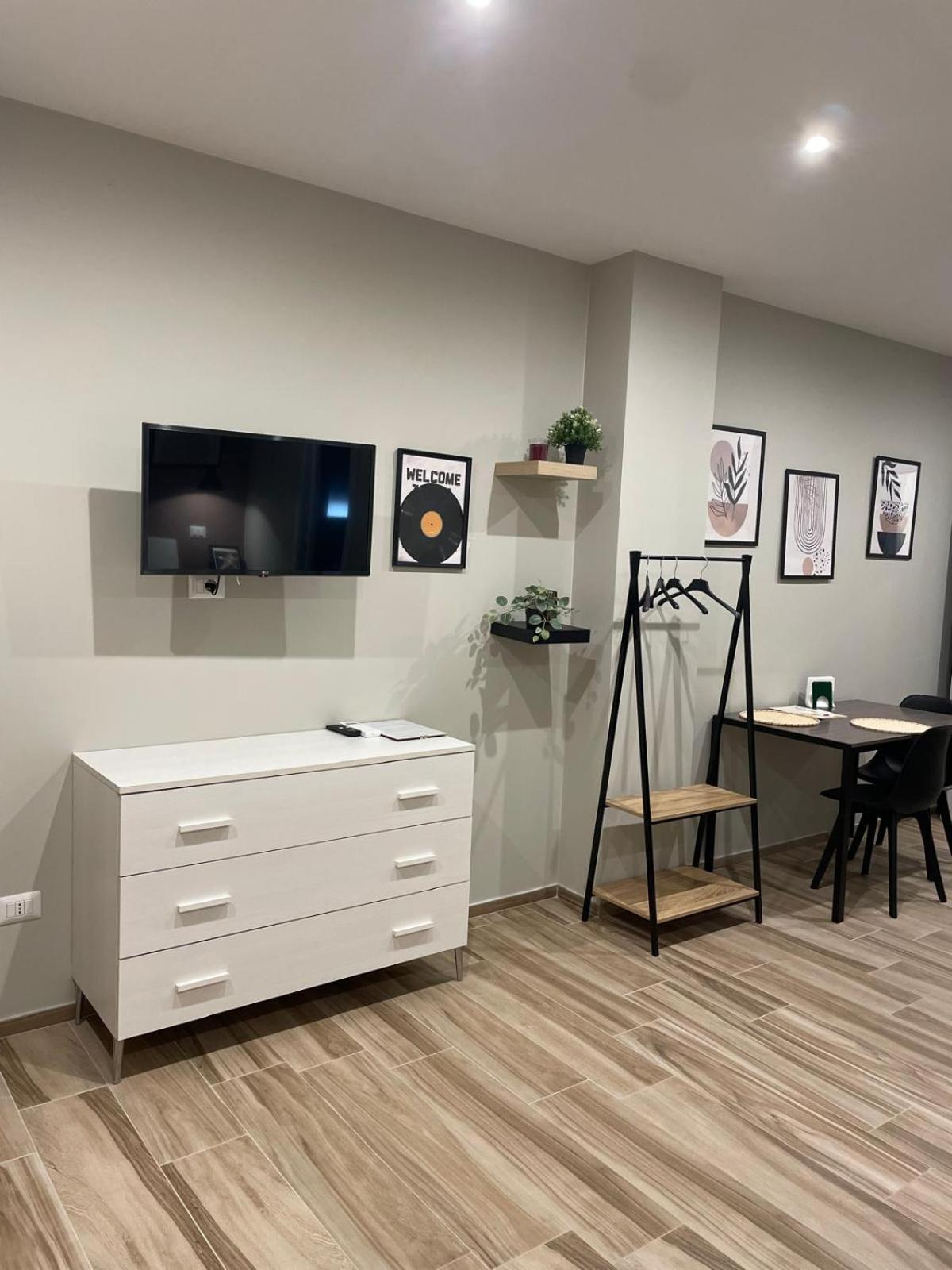Qualora Room & Suite photo 2