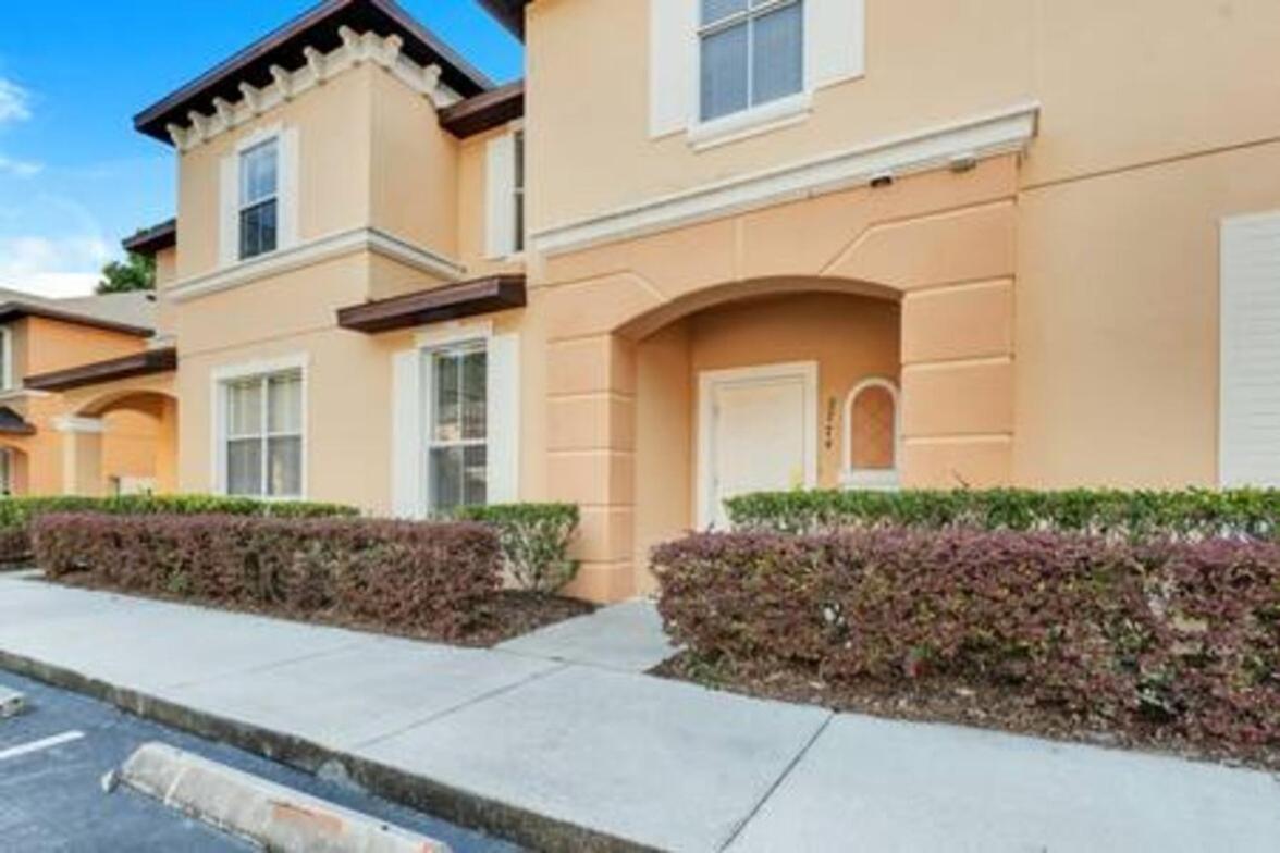 Regal Oaks Free Resort Disney No Carpet 3BED