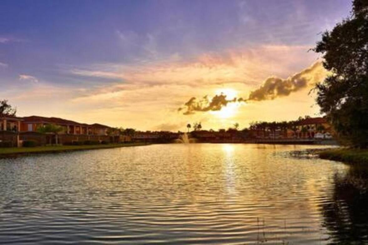 Regal Oaks Free Resort Disney No Carpet 3BED