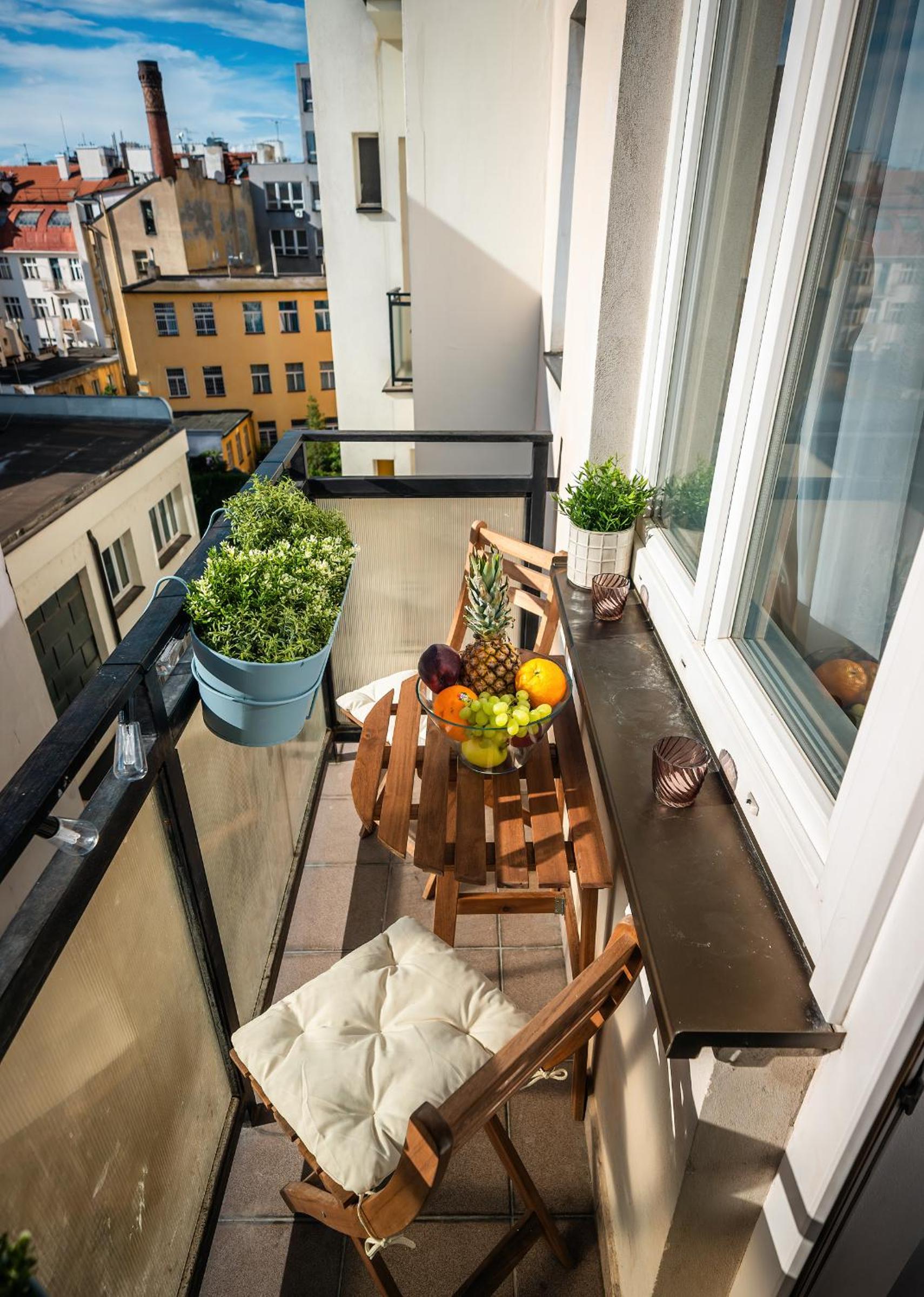 2BR 1,5Bath Chic City Suite near Wenceslas Square