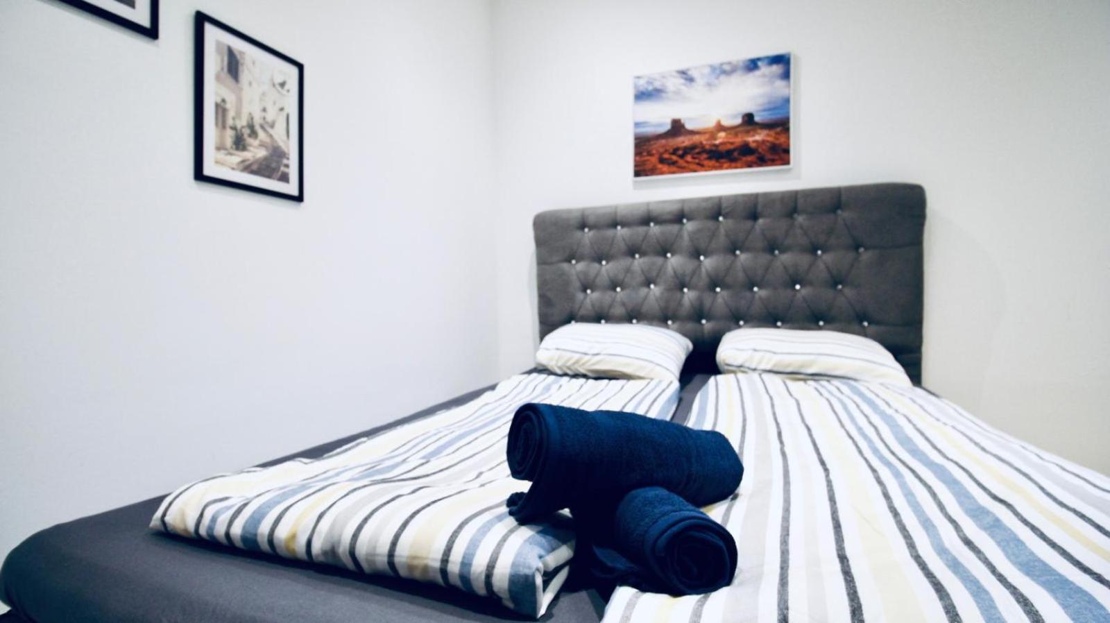 6 min to Amusement Park - Economy Rooms in Shared Apartment