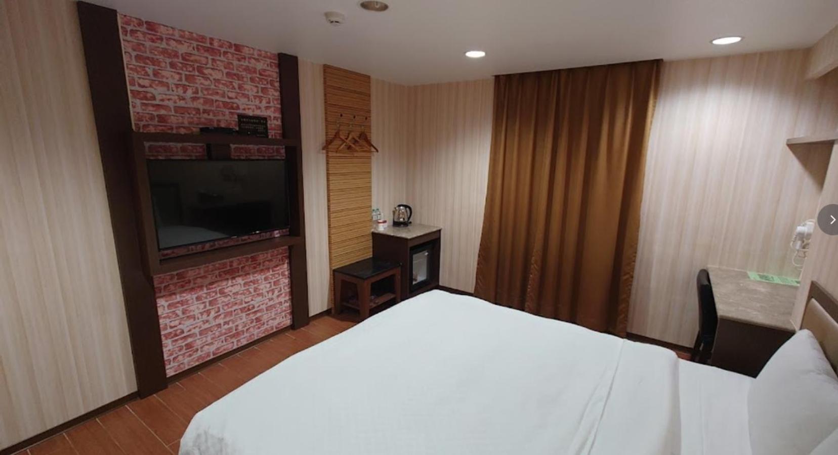 HX Hotel - Zuoying by HXgroup